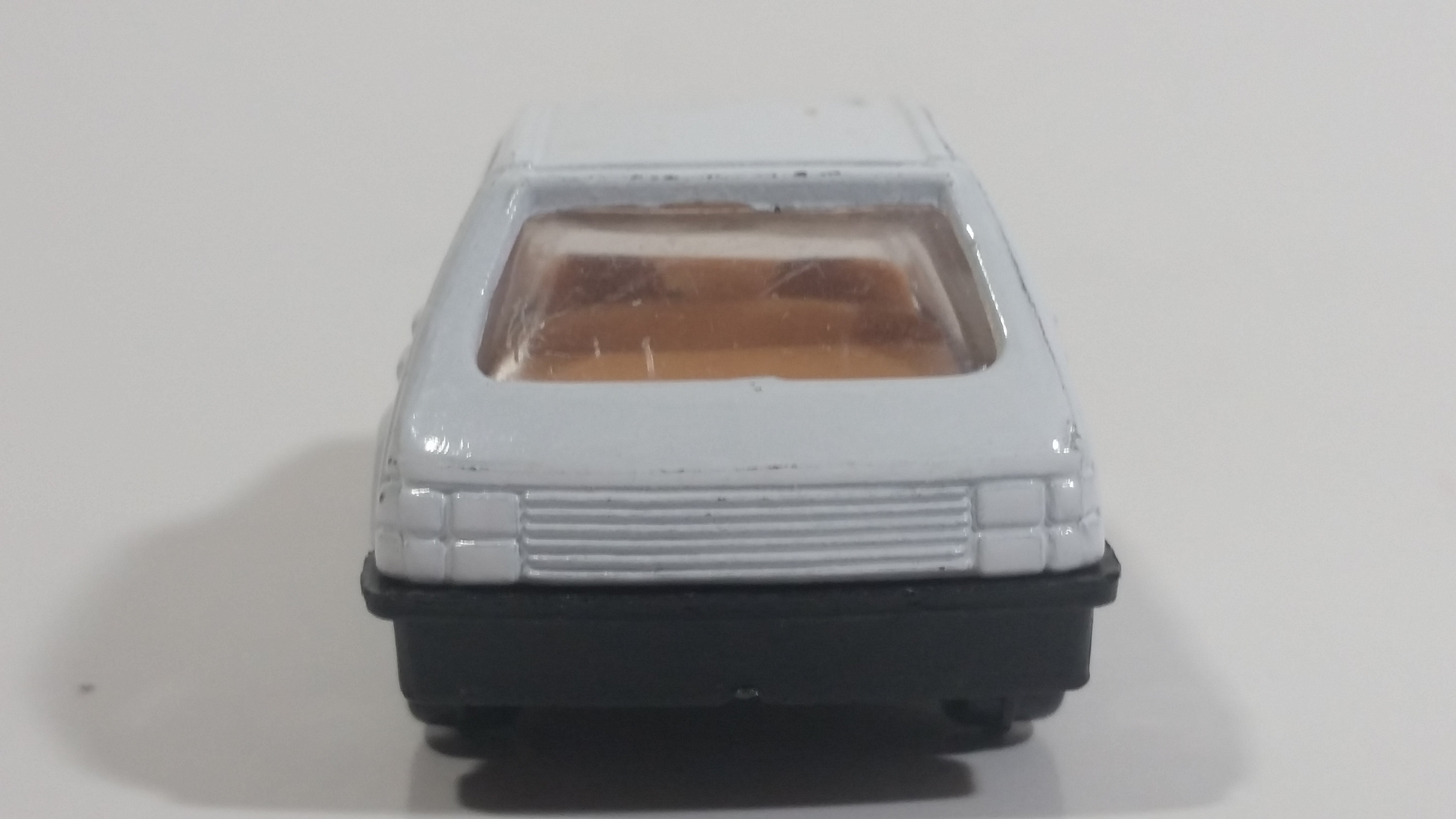 Very Rare HTF Sohbi Volkswagen VW Golf Police Cop White Die Cast Toy Car Emergency Rescue Vehicle 7