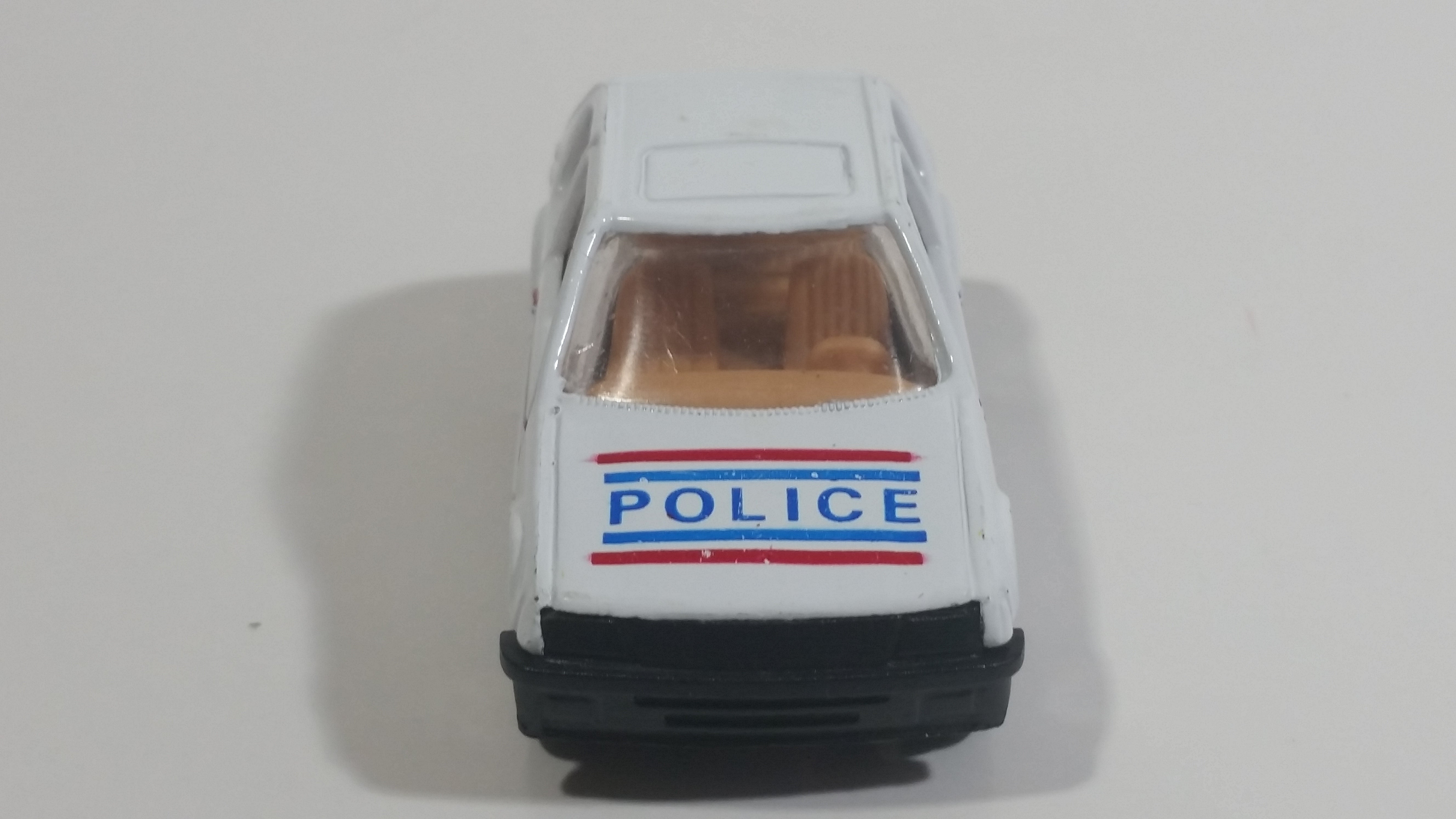 Very Rare HTF Sohbi Volkswagen VW Golf Police Cop White Die Cast Toy Car Emergency Rescue Vehicle 11