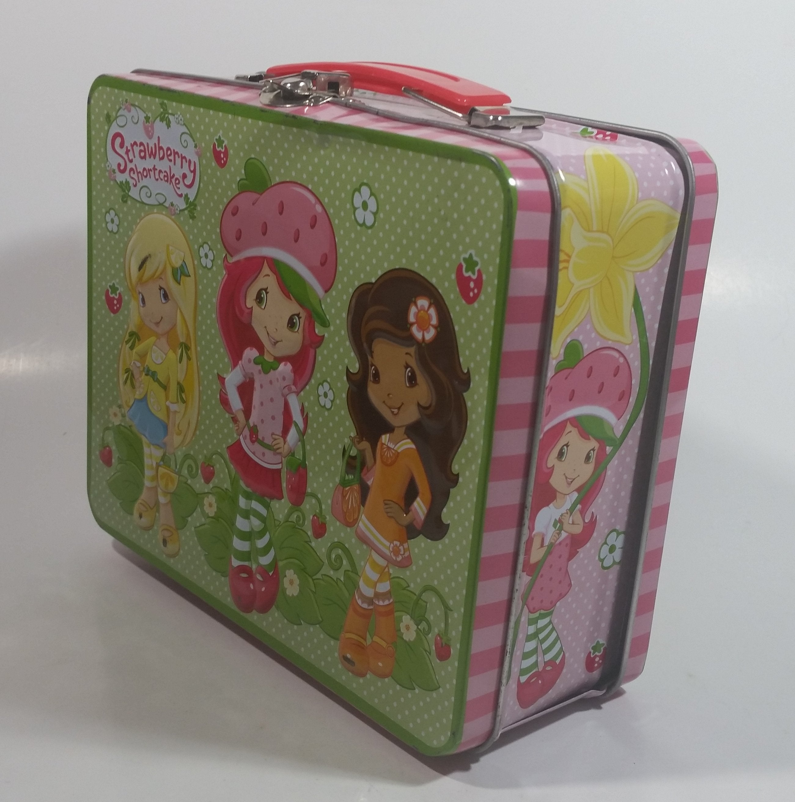 2012 American Greetings Strawberry Short cake Embossed Pink and Green Tin Metal Lunch Box 2