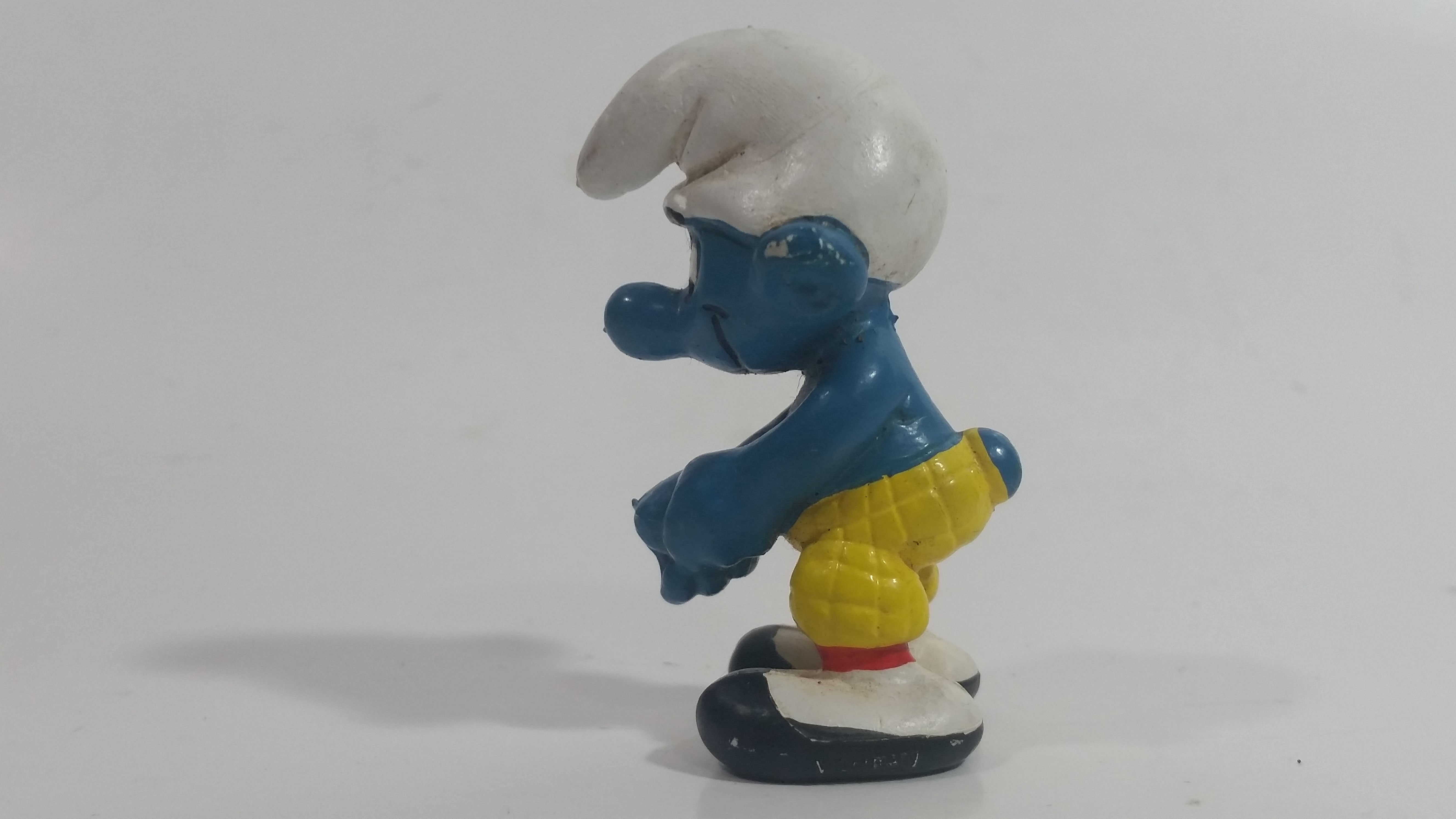 Vintage 1978 Peyo Smurf Character Golfing Golfer PVC Toy Figure - No Club 3
