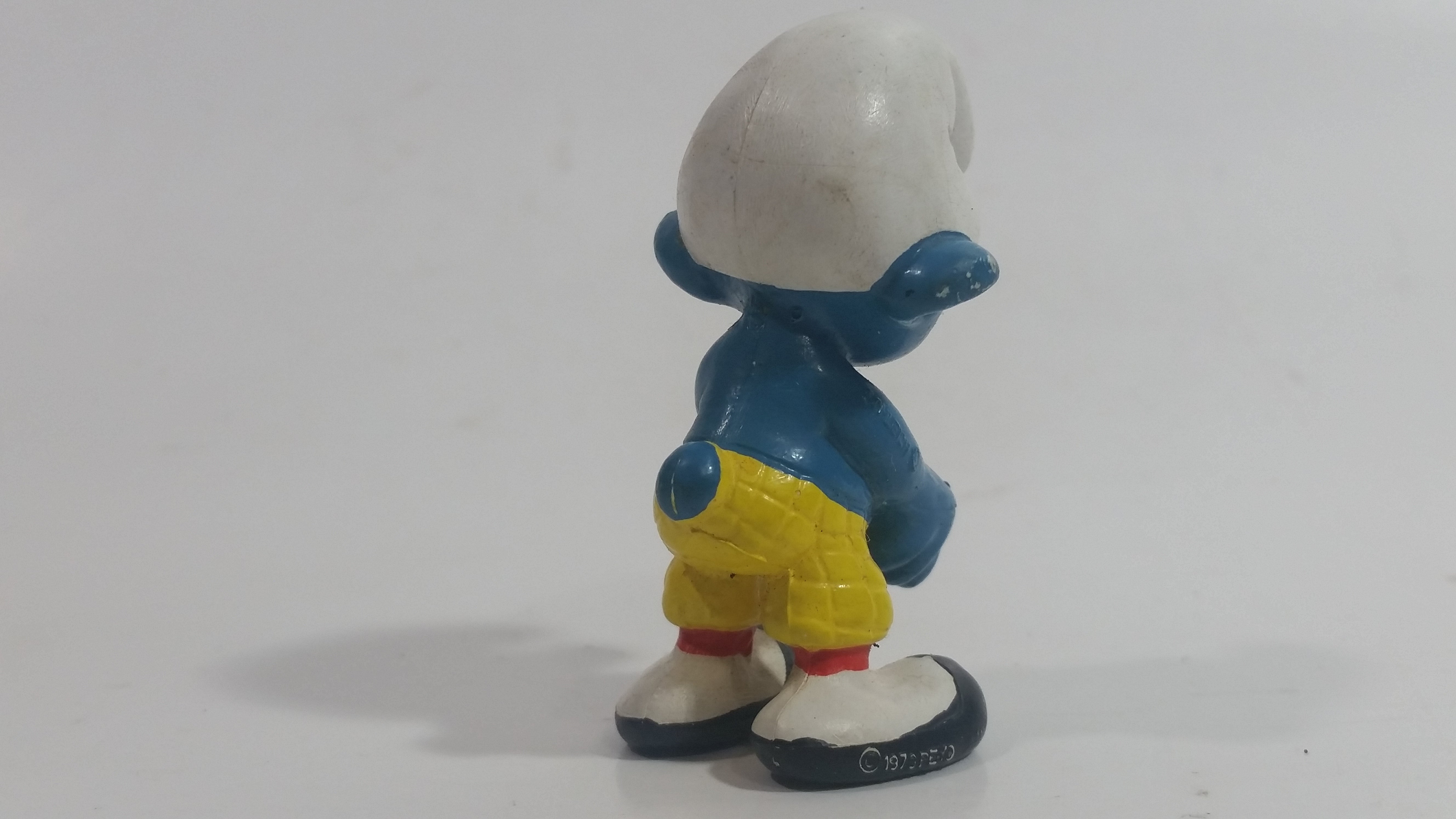 Vintage 1978 Peyo Smurf Character Golfing Golfer PVC Toy Figure - No Club 6