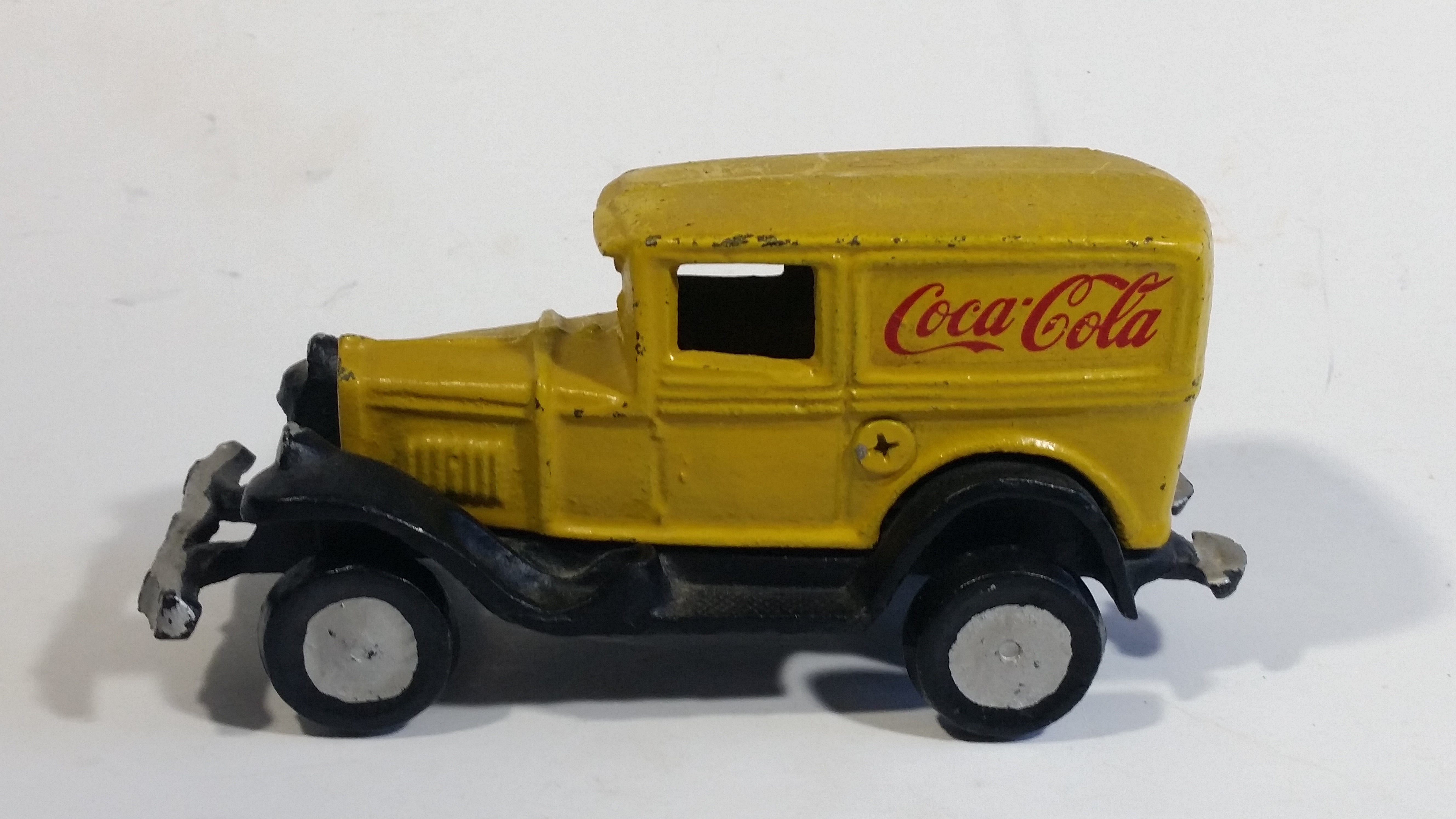 Vintage Coca Cola Coke Yellow Cast Iron Delivery Truck Toy Car Vehicle 2