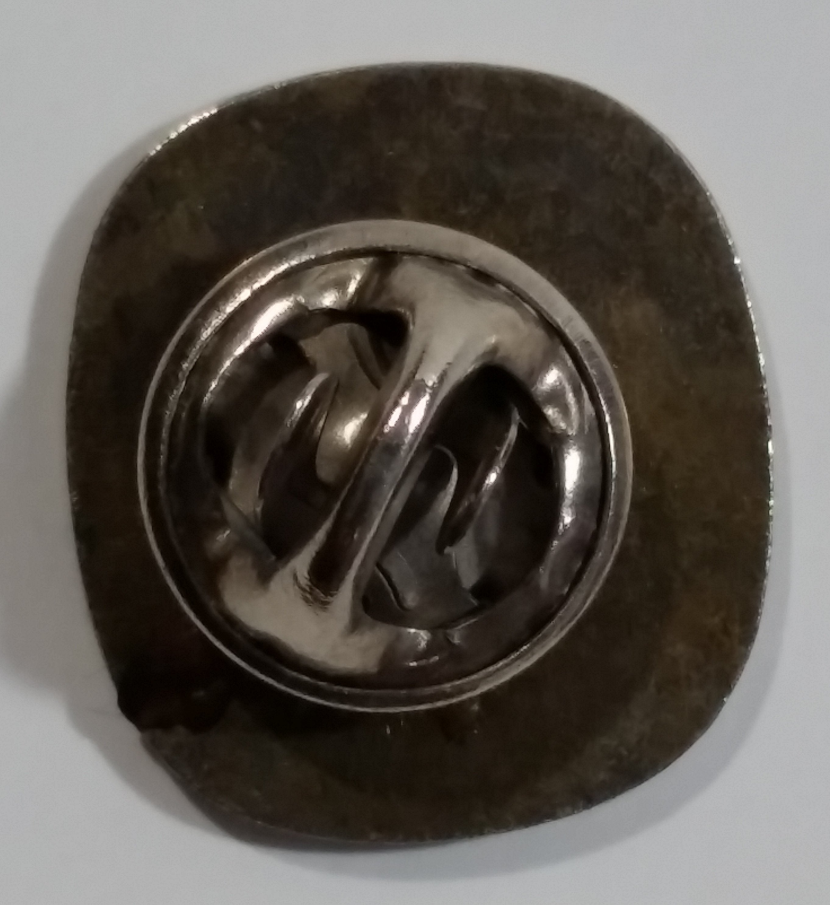 Nanoose Bay, B.C. Fairwinds Resort Golf Marine Metal and Enamel Lapel Pin Travel Collectible 2