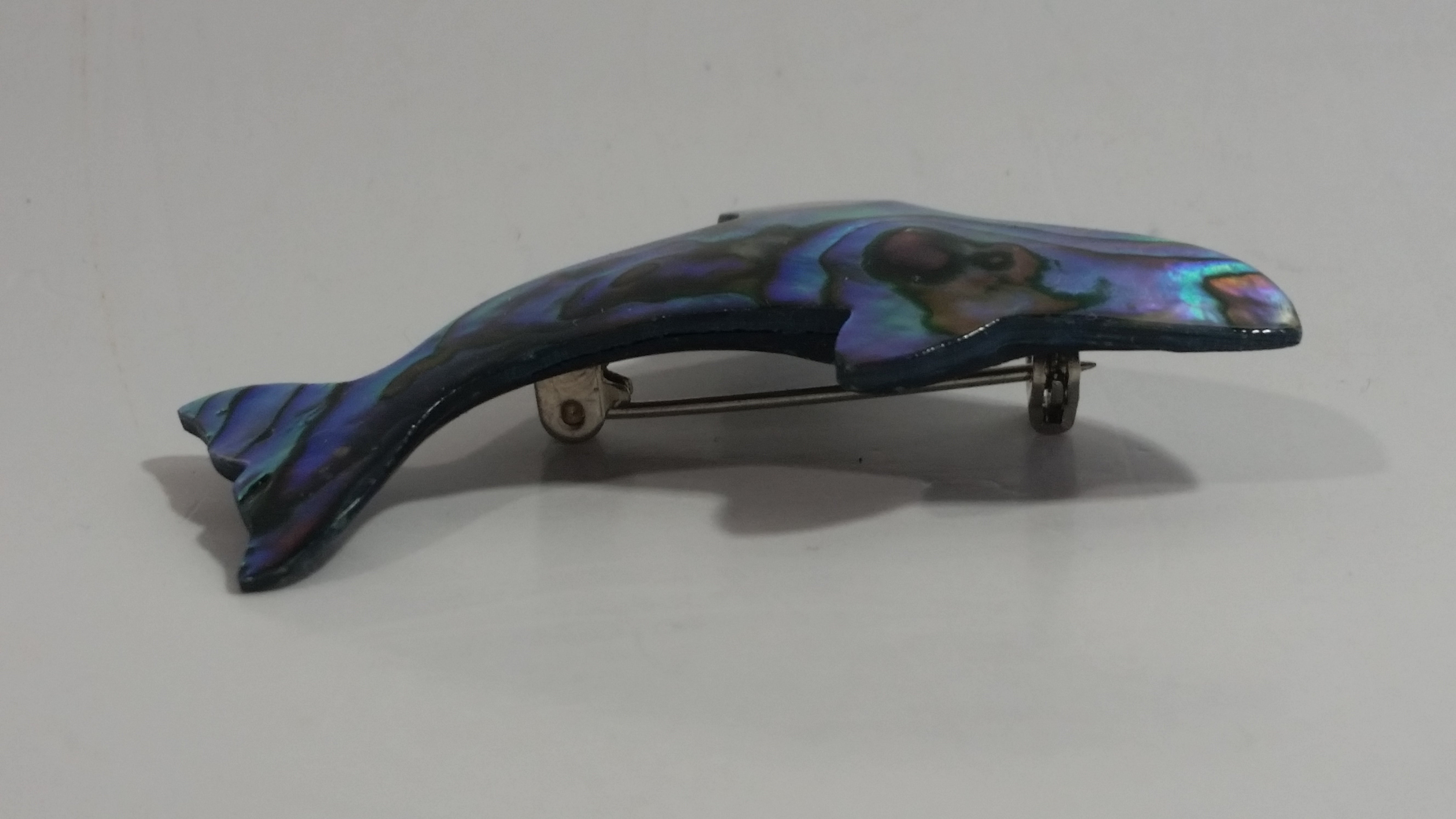 Mother of Pearl Dolphin Shaped Brooch Pin 3