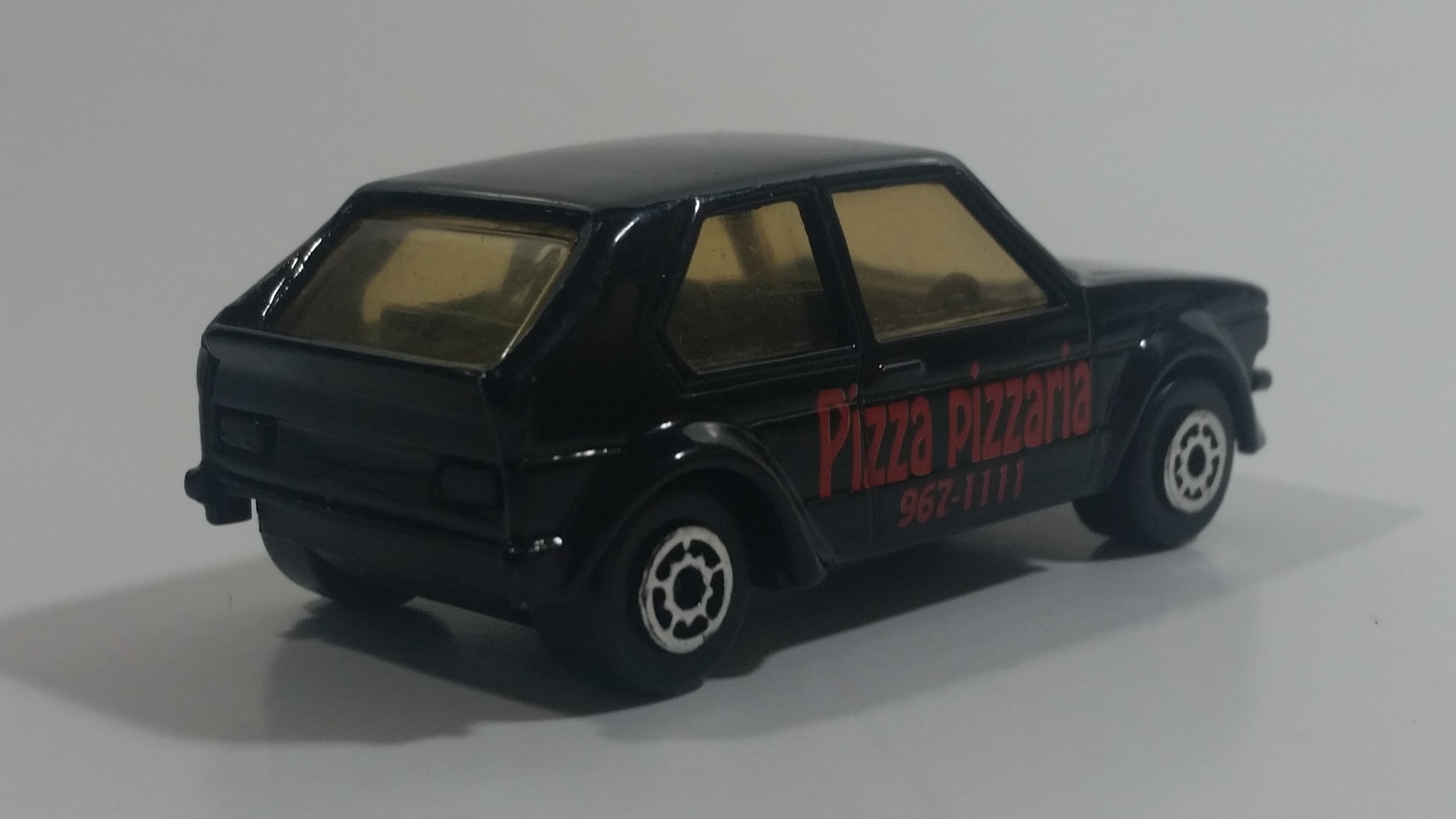 Maisto VW Golf GTI Pizza Pizzaria 967-1111 Black Die Cast Toy Car Vehicle 6