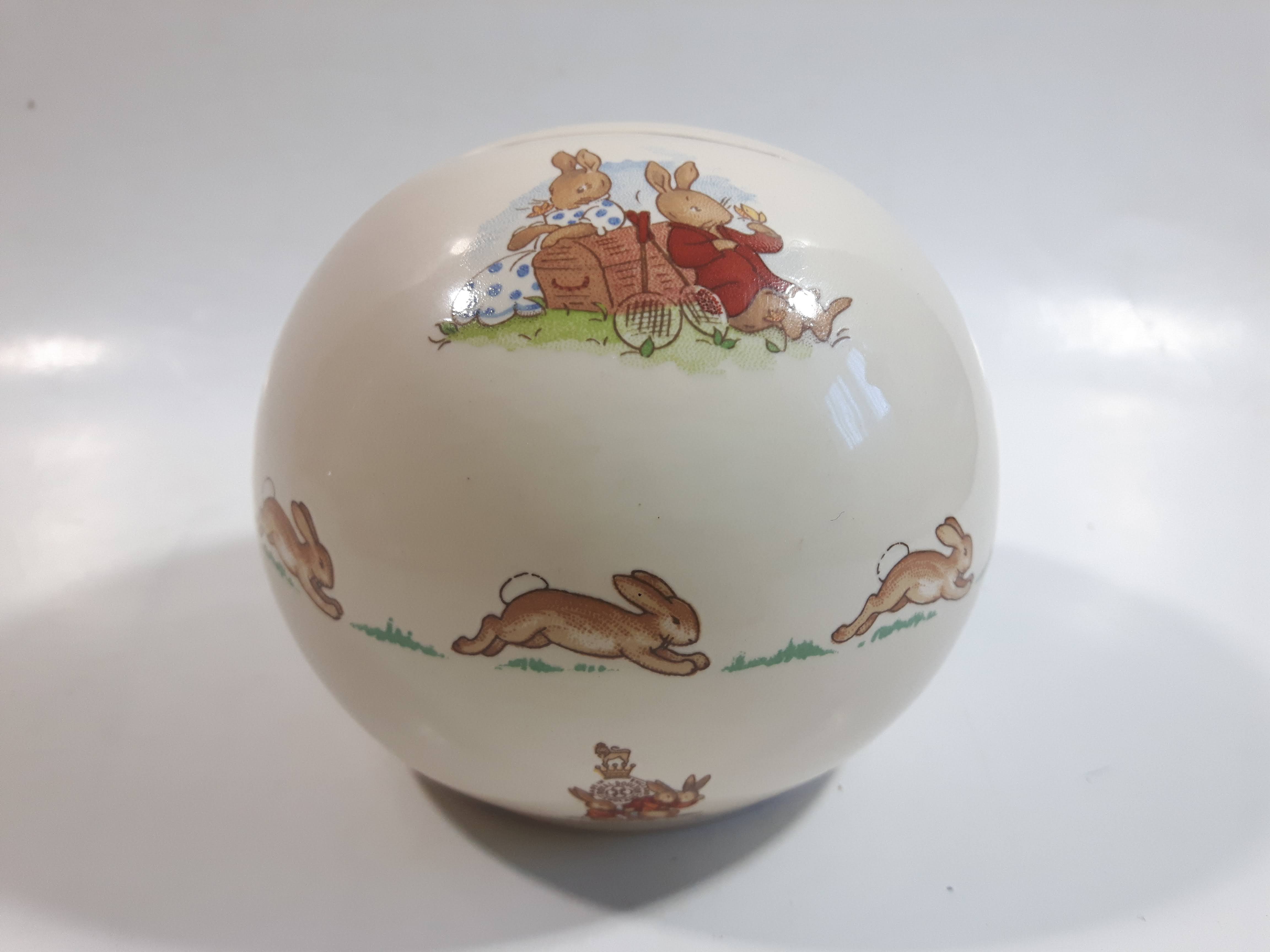 Vintage Royal Doulton Bunnykins Round Ceramic Coin Bank 6