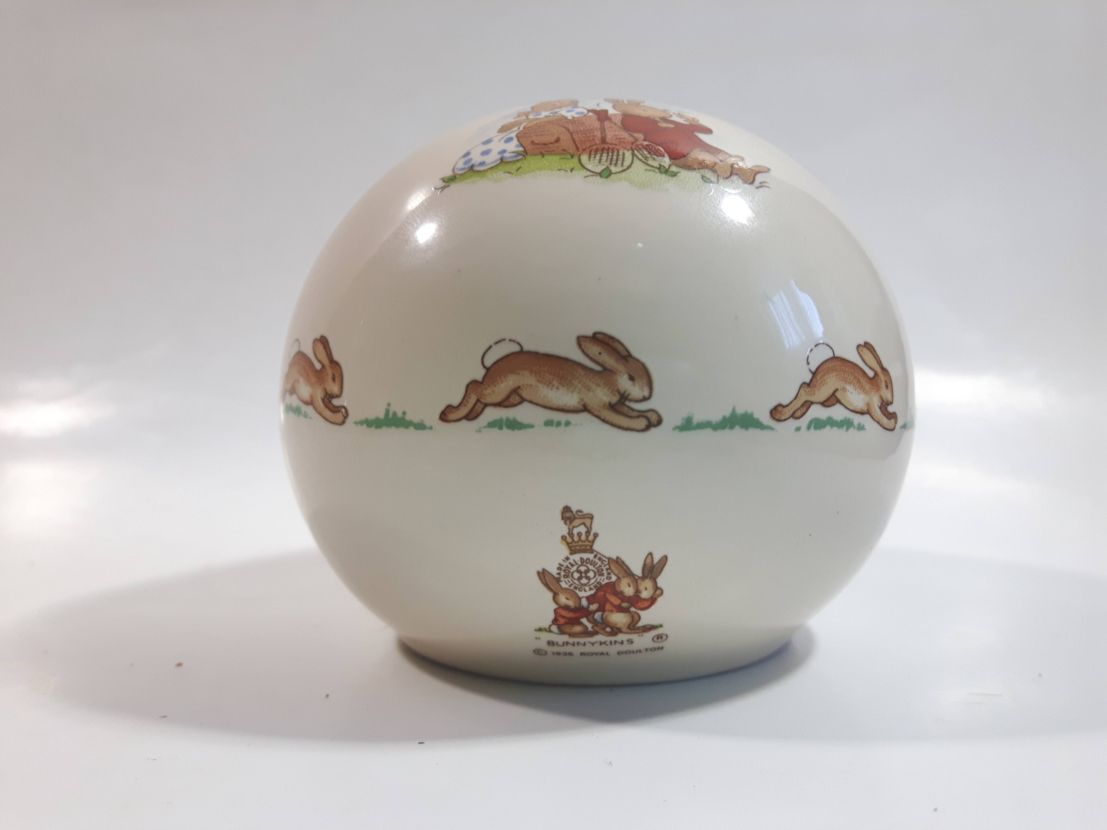 Vintage Royal Doulton Bunnykins Round Ceramic Coin Bank 13