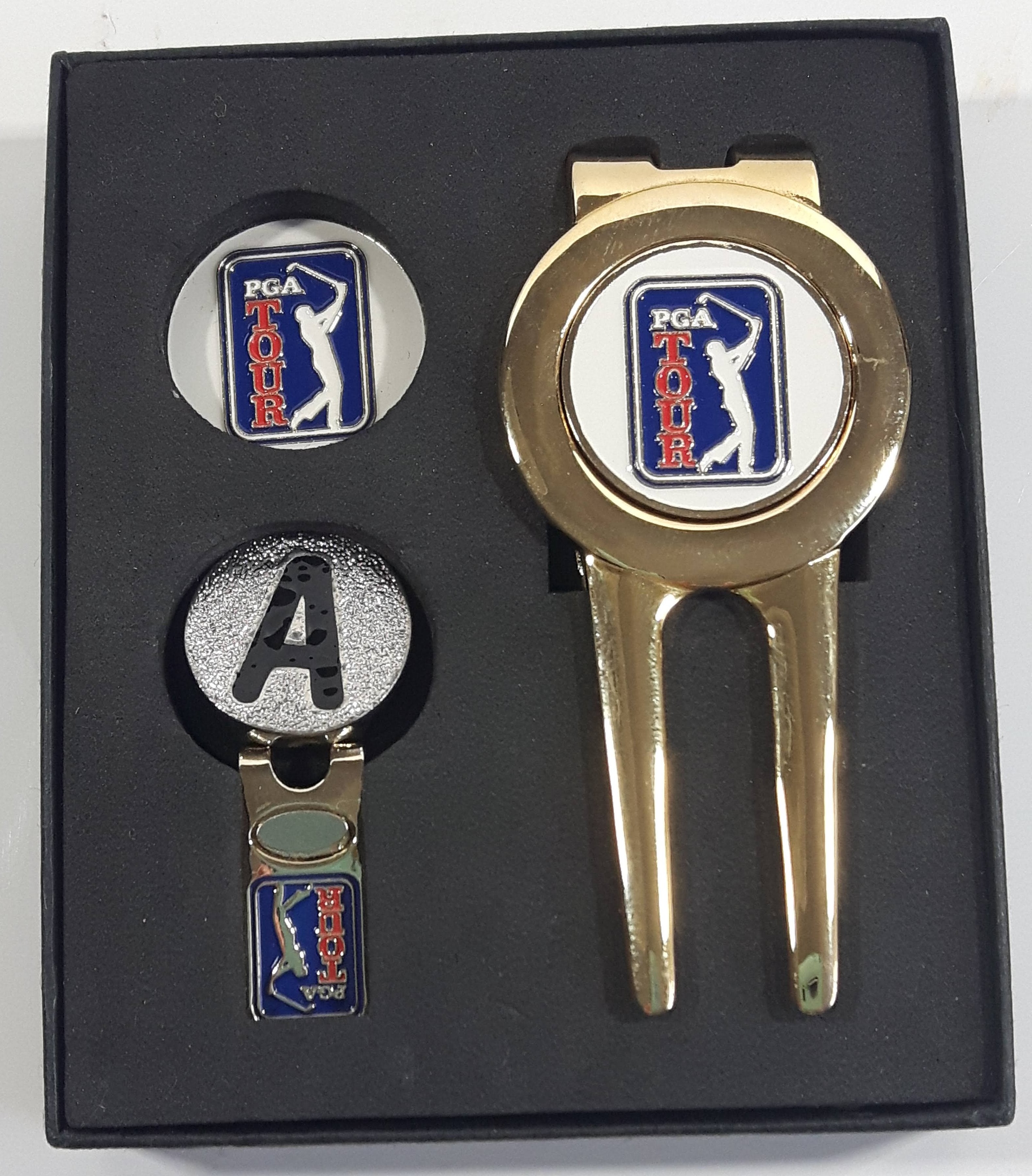 PGA Tour Golf Money Clip and Ball Marker Set in Box 3