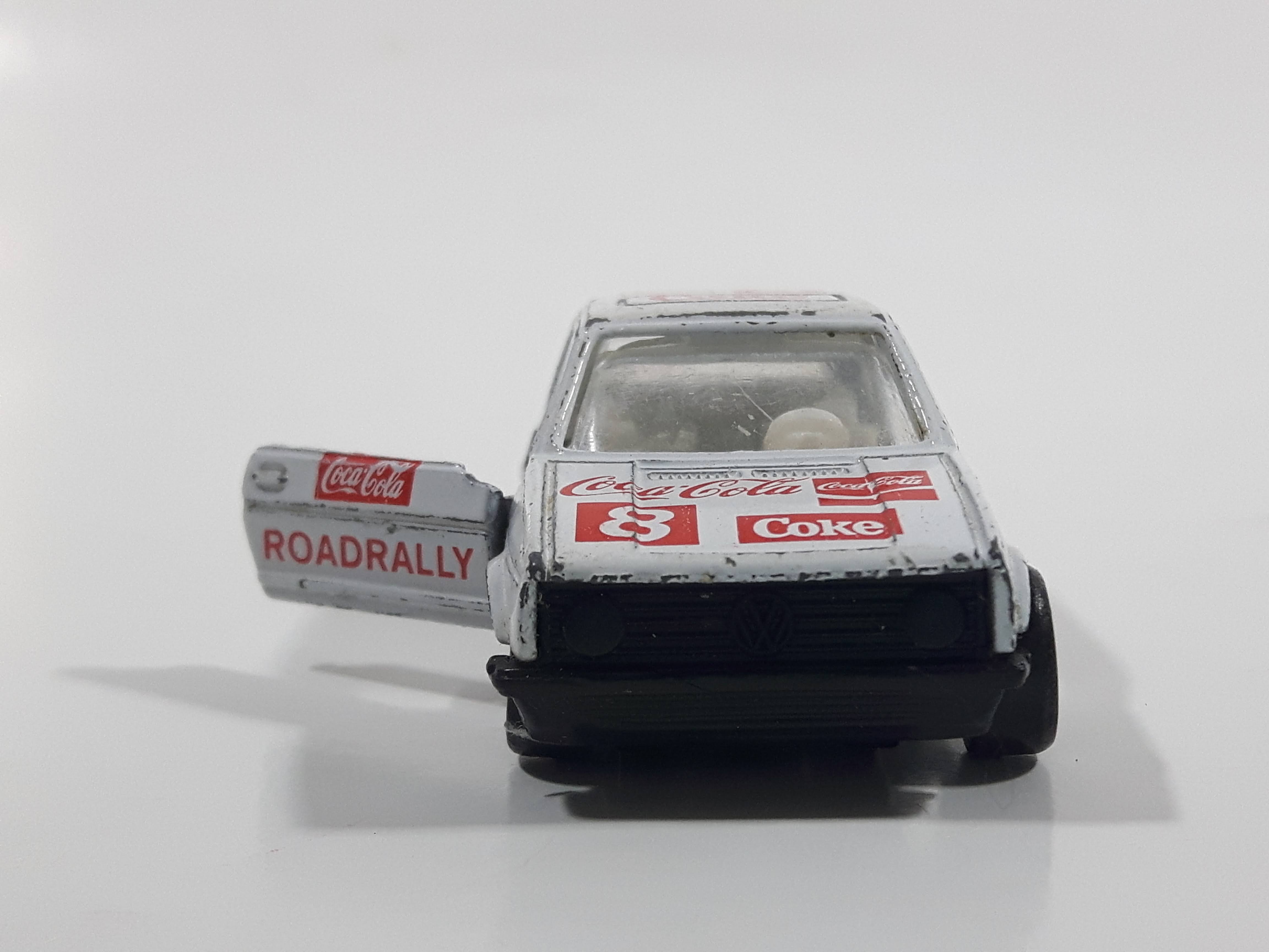 1988 Hartoy Coca Cola Coke Soda Pop VW Volkswagen Golf GTI White Red Die Cast Toy Car Vehicle with Opening Doors - Missing a Door 5