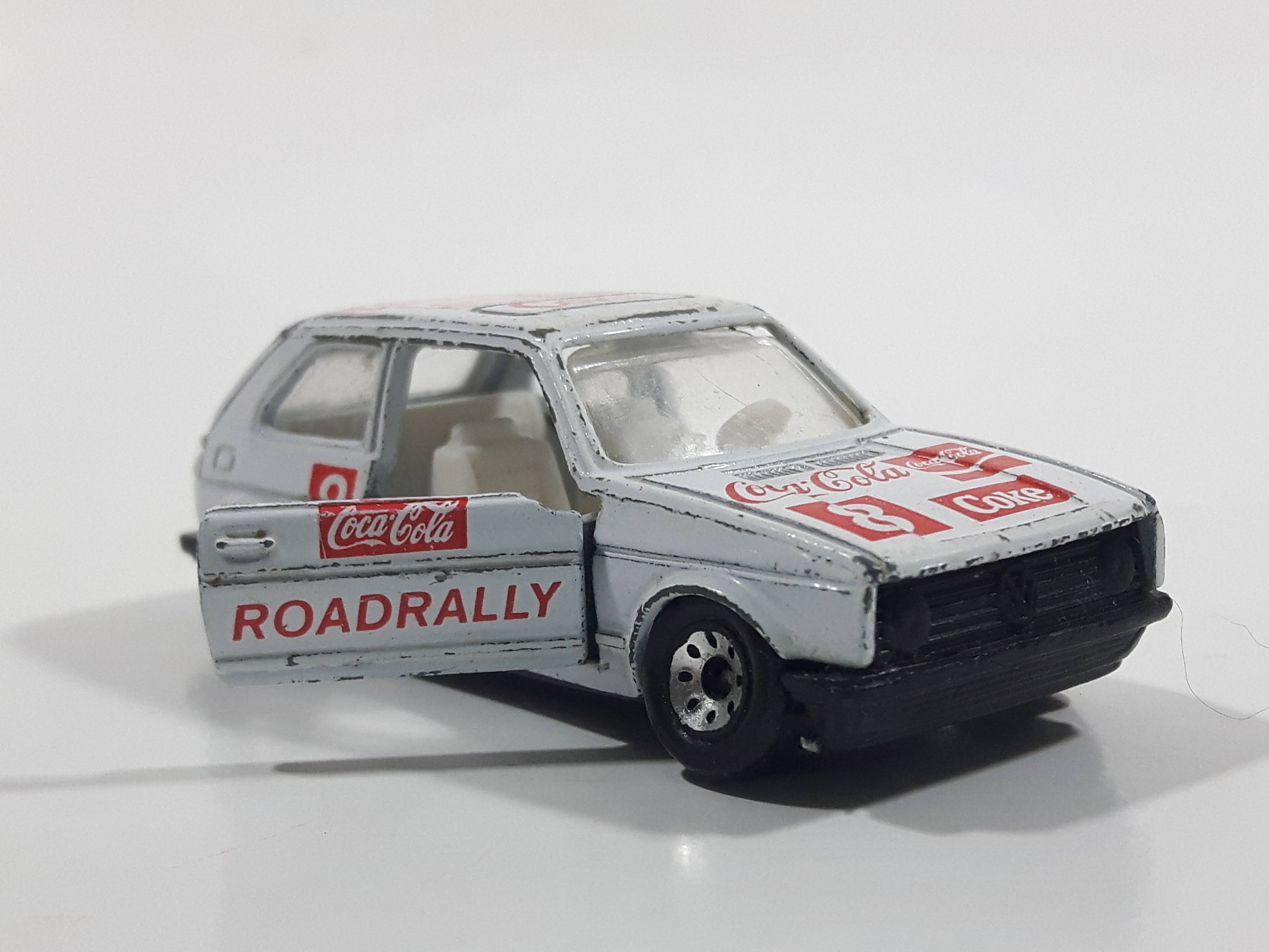 1988 Hartoy Coca Cola Coke Soda Pop VW Volkswagen Golf GTI White Red Die Cast Toy Car Vehicle with Opening Doors - Missing a Door 6