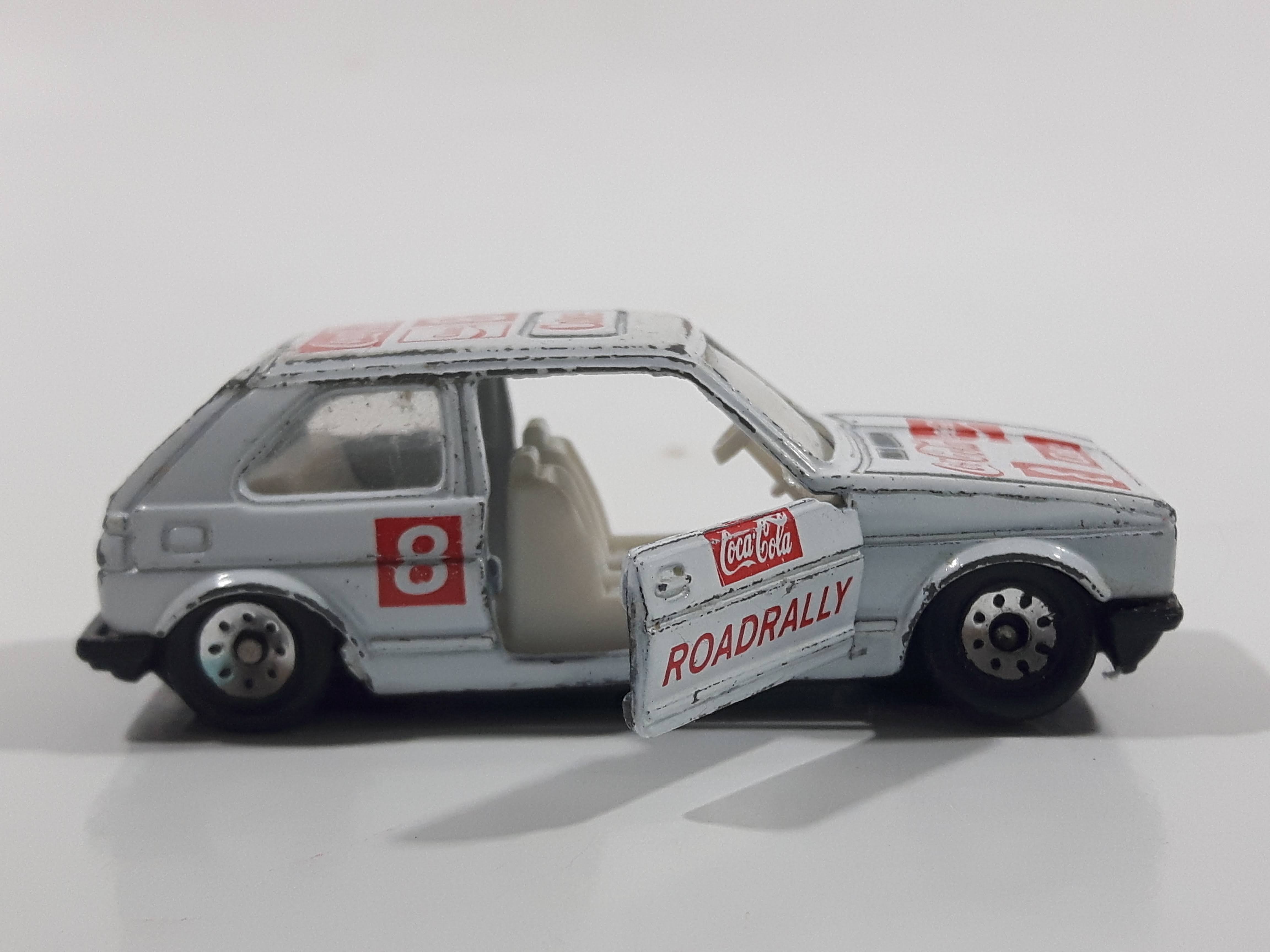 1988 Hartoy Coca Cola Coke Soda Pop VW Volkswagen Golf GTI White Red Die Cast Toy Car Vehicle with Opening Doors - Missing a Door 7
