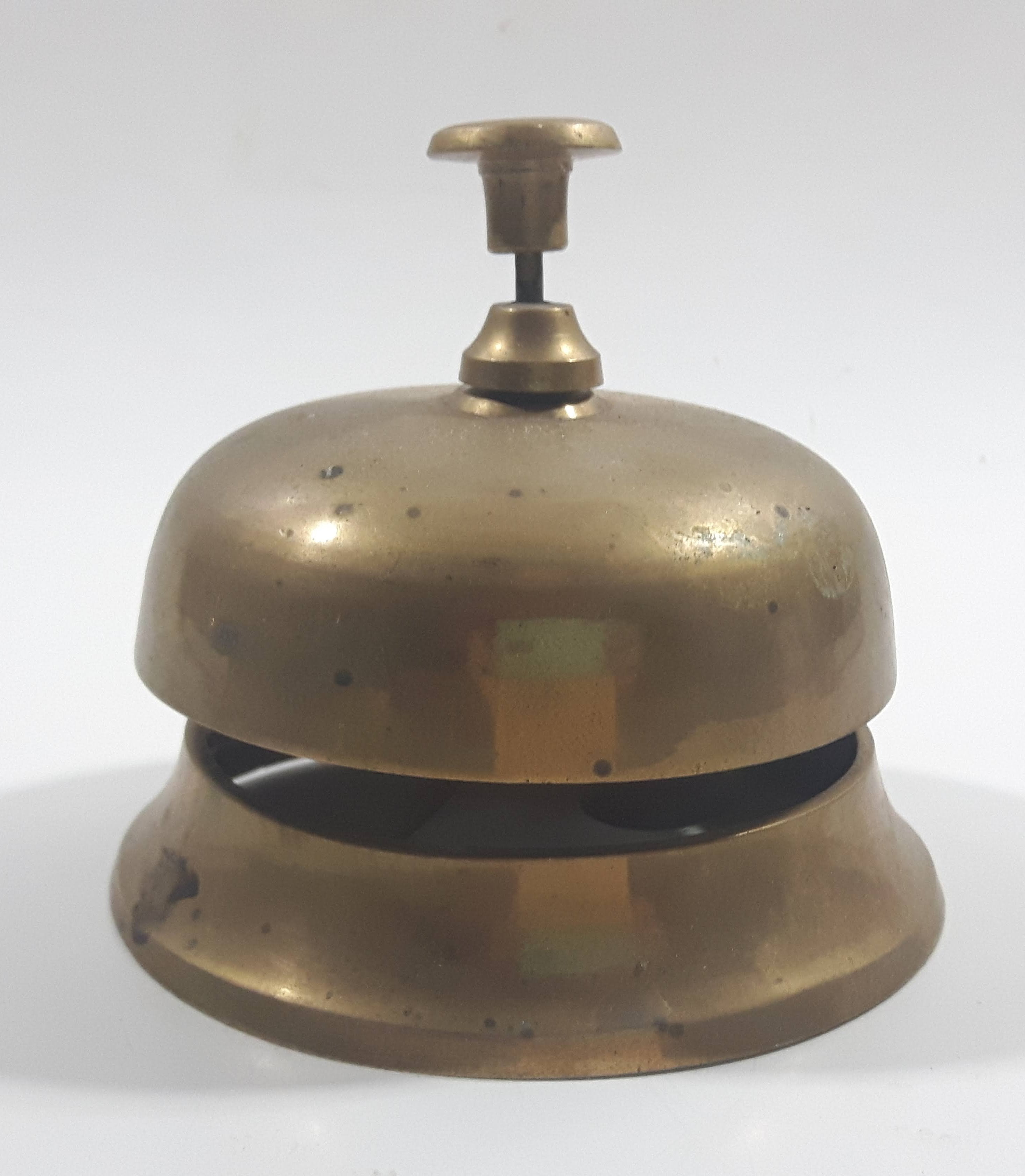Antique Hotel Front Desk Customer Service Heavy Brass Counter Top Bell 3 5/8" Diameter 4
