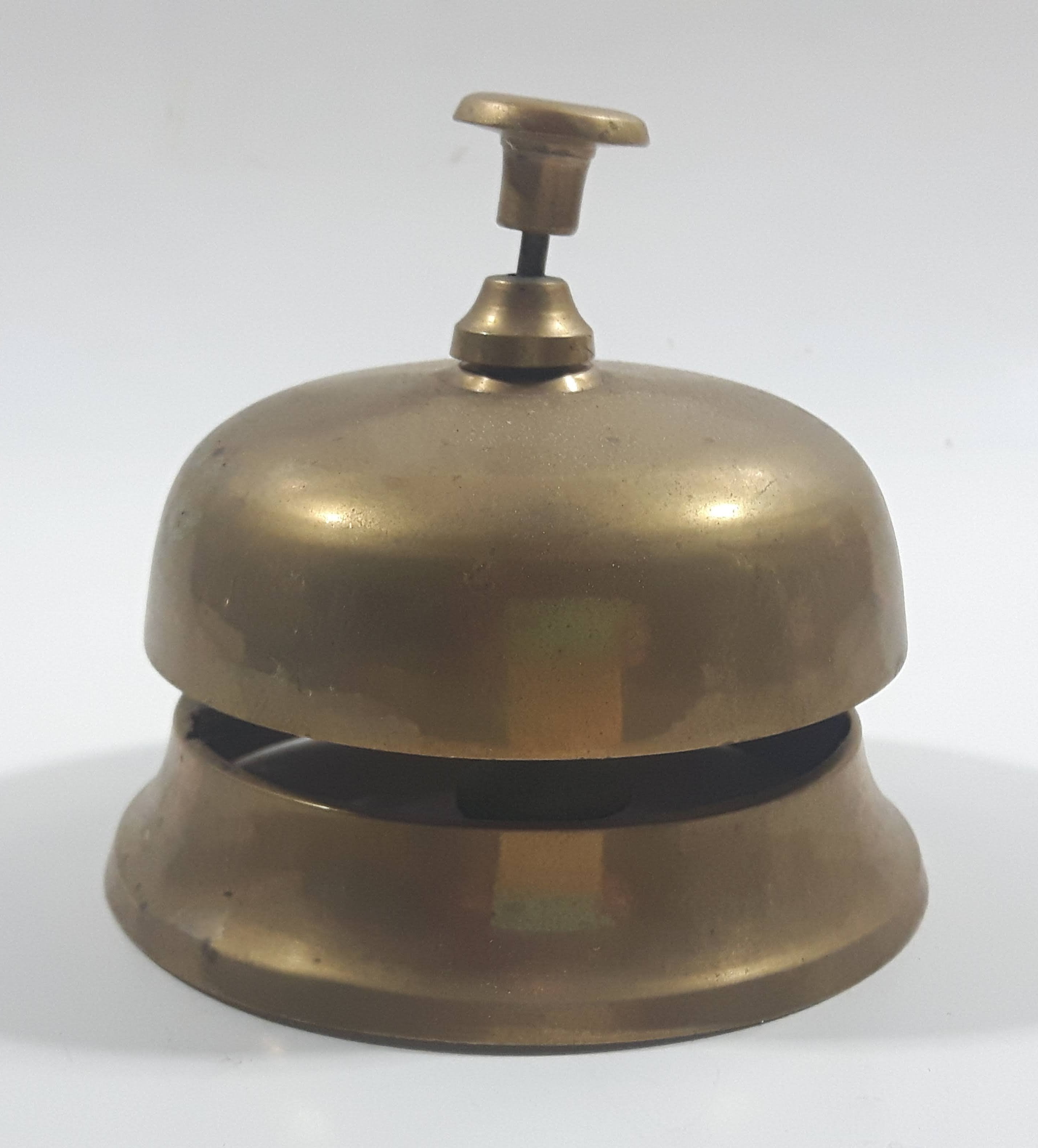 Antique Hotel Front Desk Customer Service Heavy Brass Counter Top Bell 3 5/8" Diameter 5