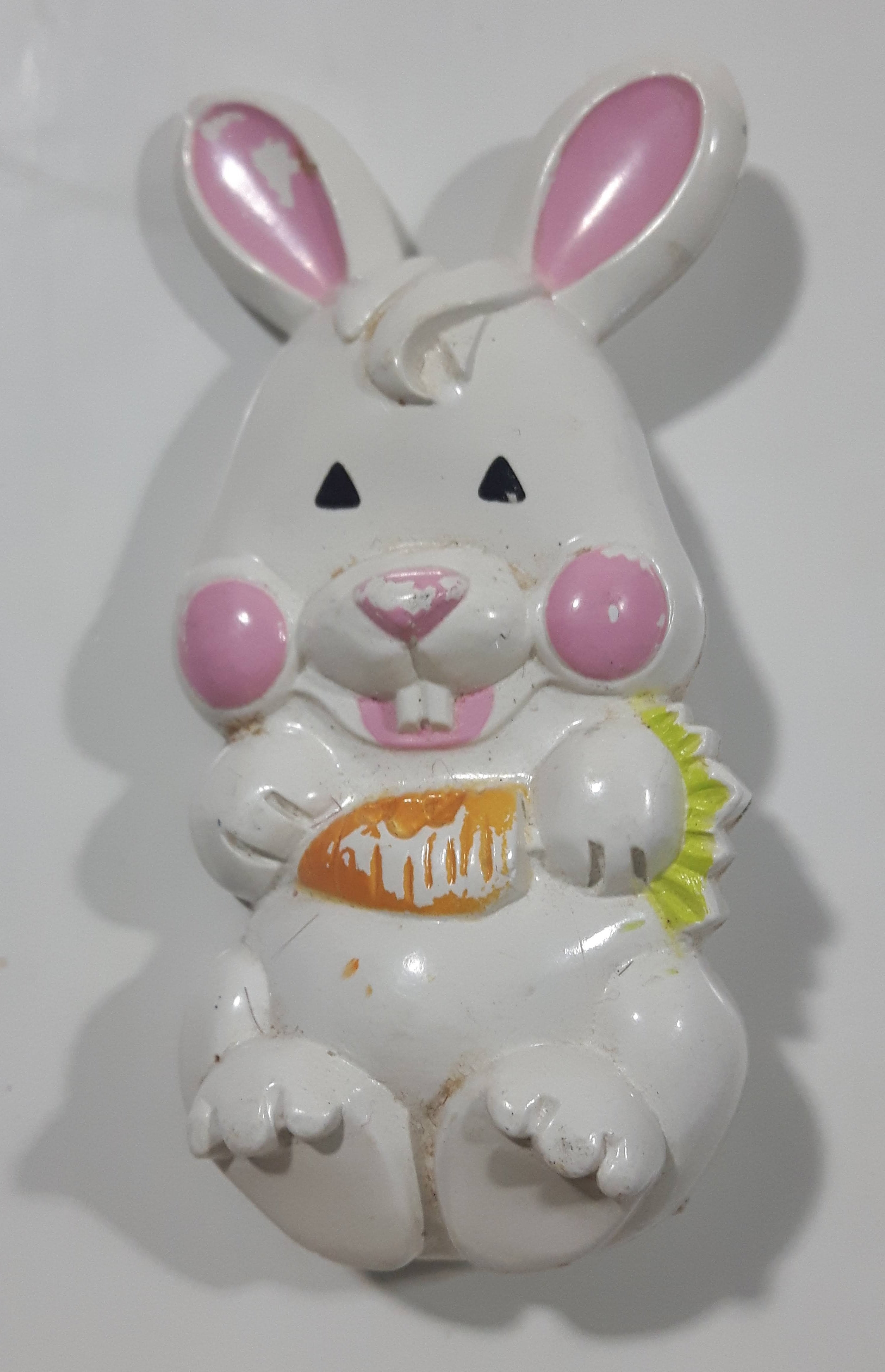Vintage 1973 Avon Easter Bunny Shaped Solid Glace Scented Perfume Fragrance Compact White Plastic 1 3/8" x 2 5/8" Brooch Pin