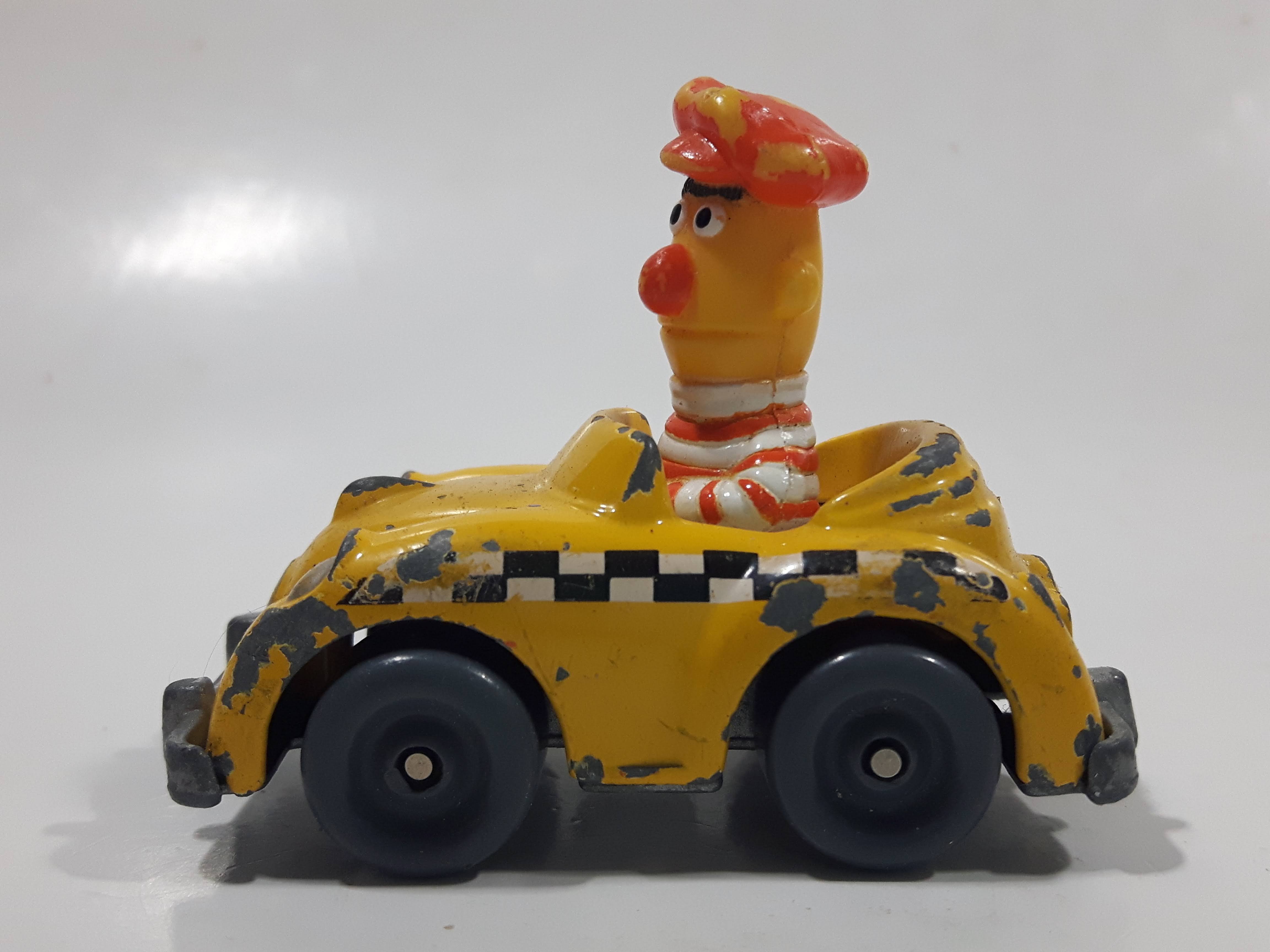 1981 1983 Playskool The Muppets Sesame Street Bert Taxi Cab Driver Yellow Die Cast Toy Car Vehicle 14