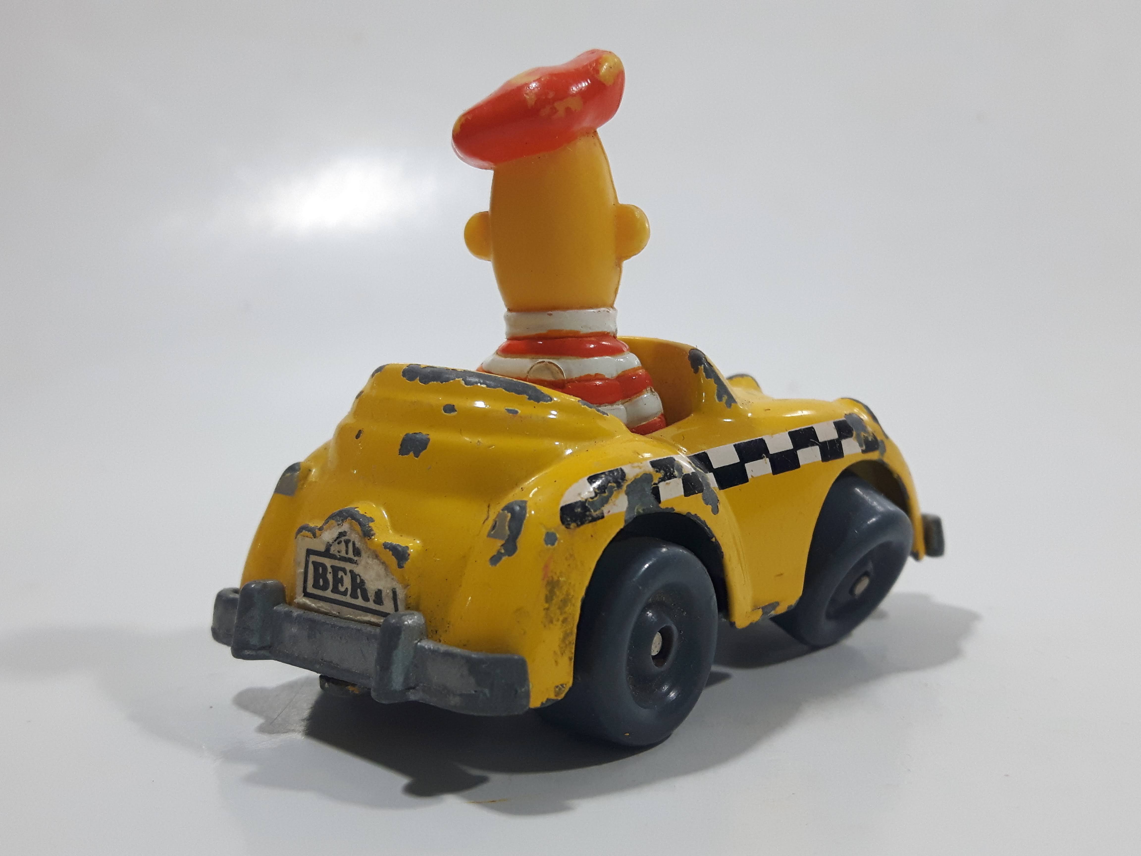 1981 1983 Playskool The Muppets Sesame Street Bert Taxi Cab Driver Yellow Die Cast Toy Car Vehicle 5