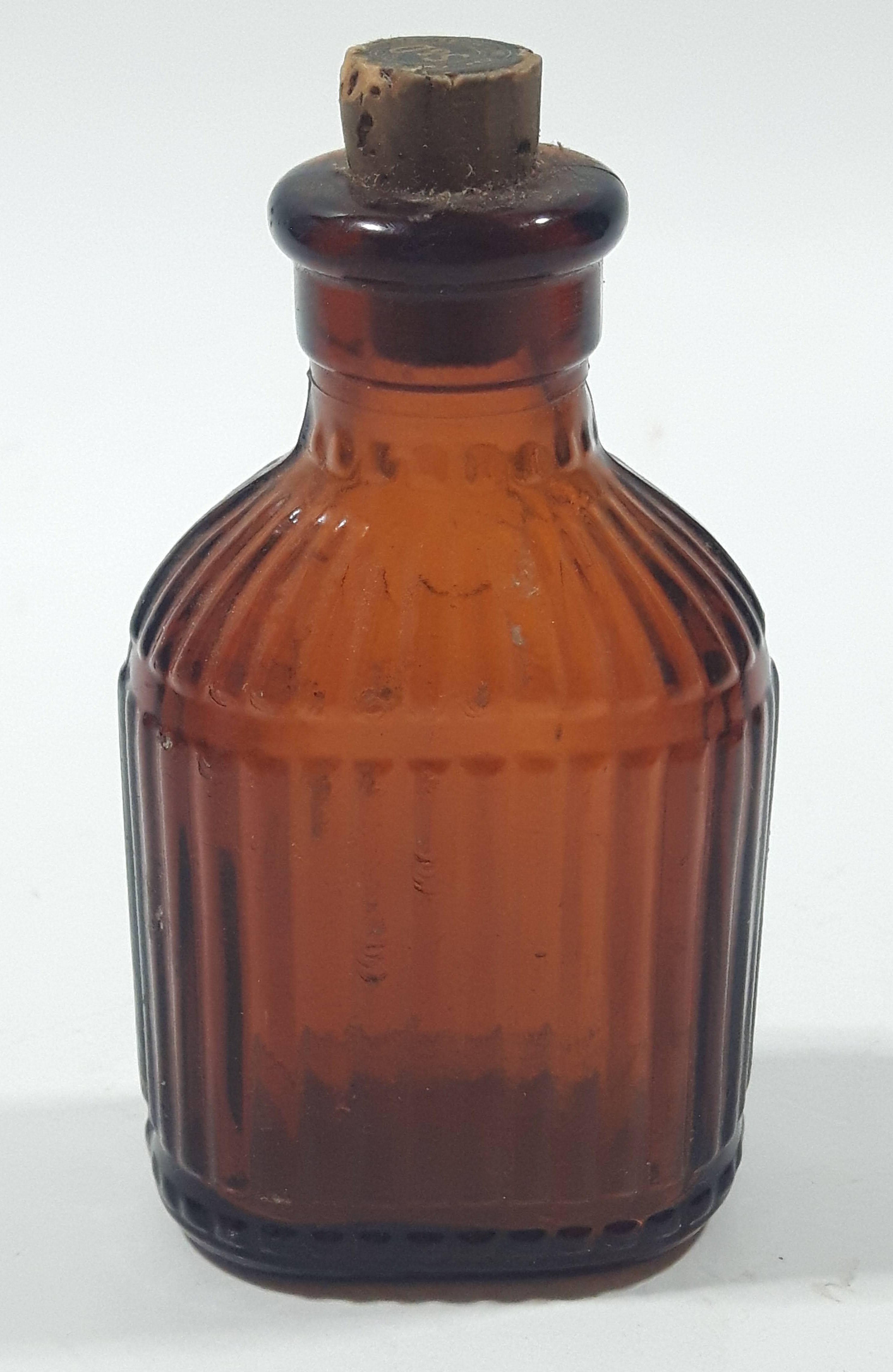 Antique S&D Medicine Drugs Miniature 3 1/4" Tall Amber Brown Glass Bottle with Cork Lid 2