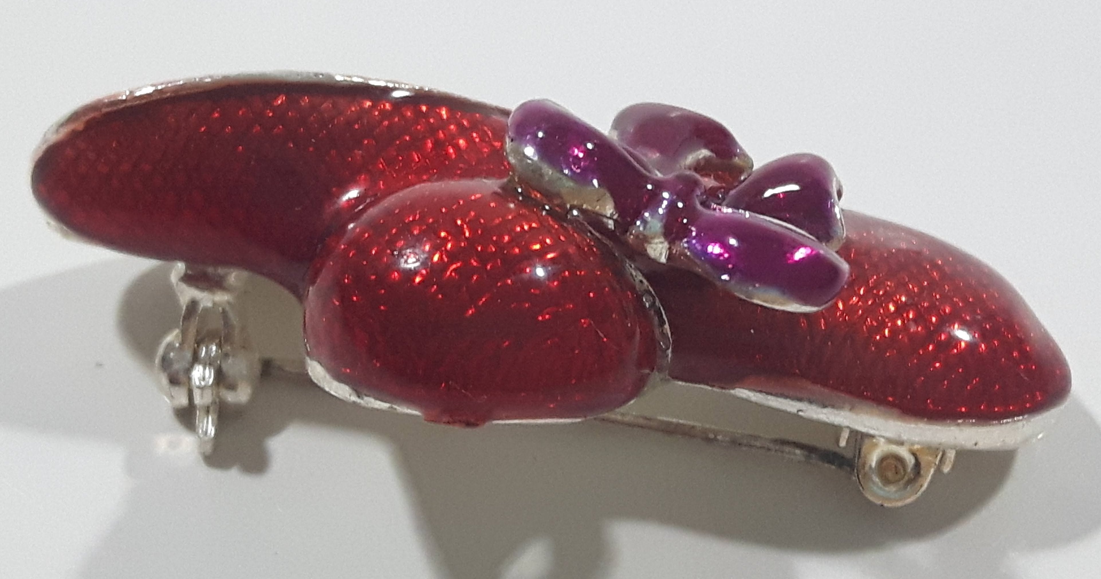 Dark Pink and Clear Sparkling Rhinestone Enamel Magenta Dark Pink Victorian Style Hat Metal Brooch Pin 3