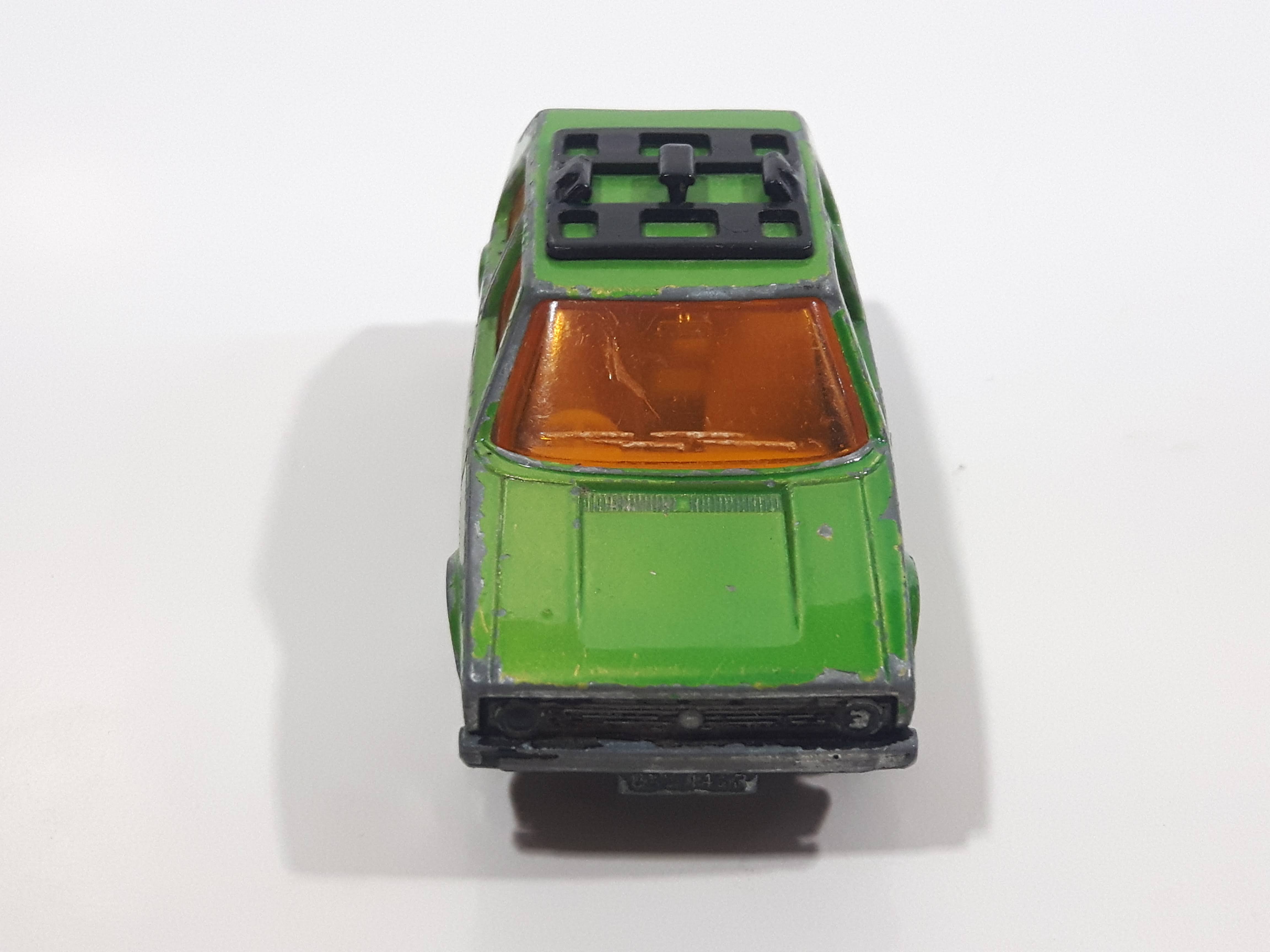 Vintage 1976 Lesney Products Matchbox Superfast No. 7 VW Volkswagen Golf Lime Green Toy Car Vehicle 10