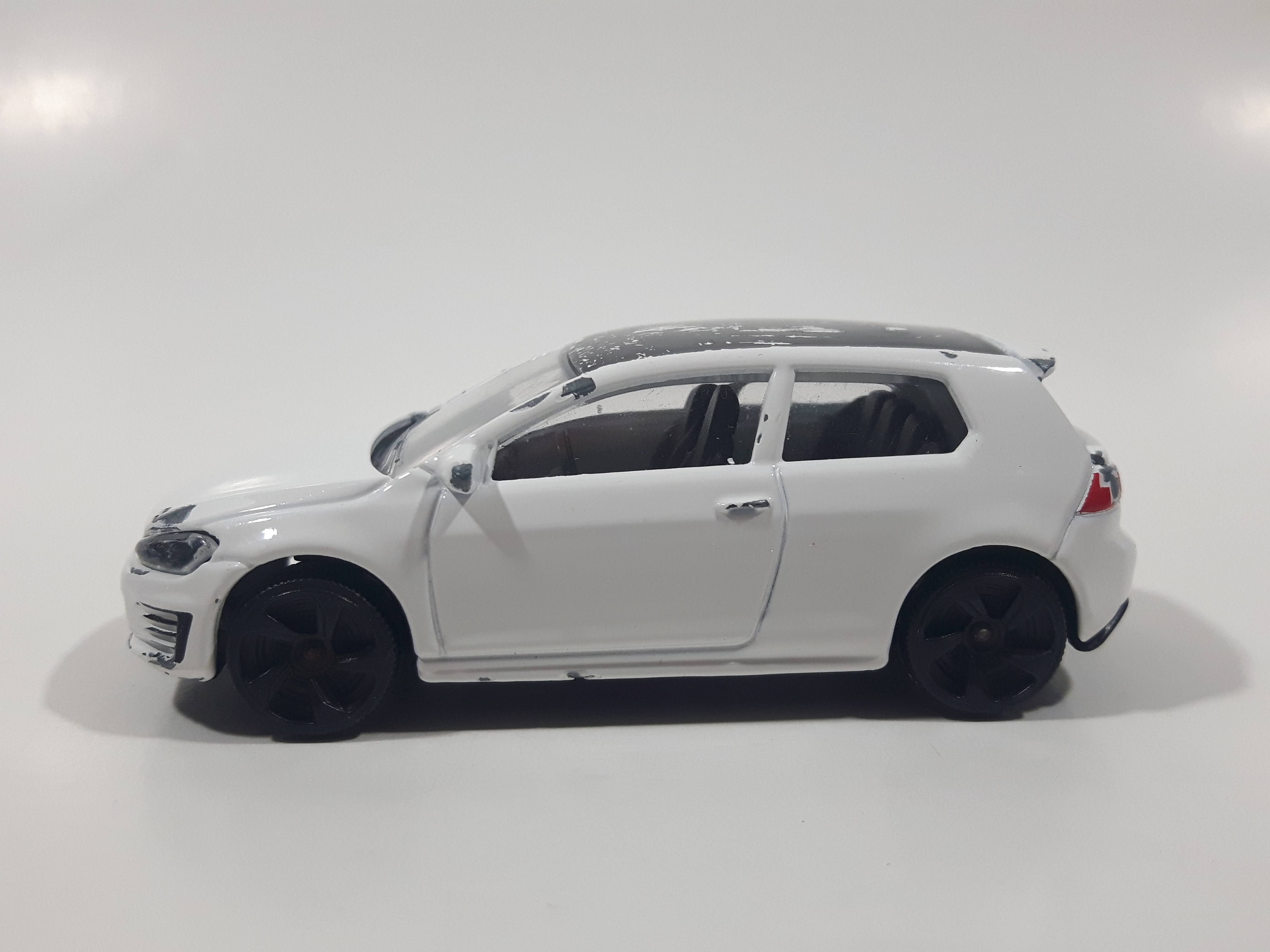 Majorette VW Golf GTI White 1/64 Scale Die Cast Toy Car Vehicle with Opening Rear Hatch 16