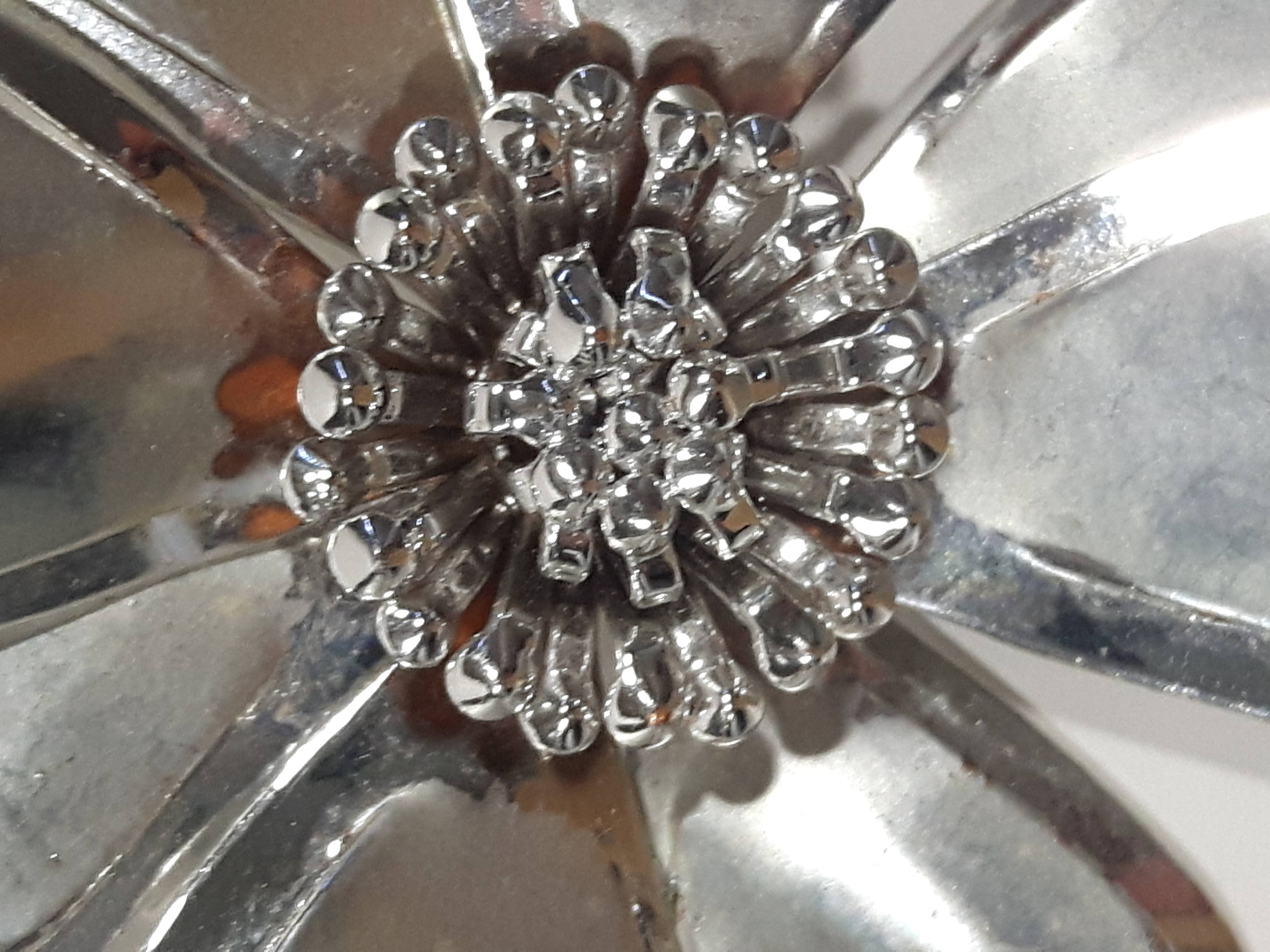 Flower Shaped Thin Layered Metal 2 3/4" Brooch Pin 8
