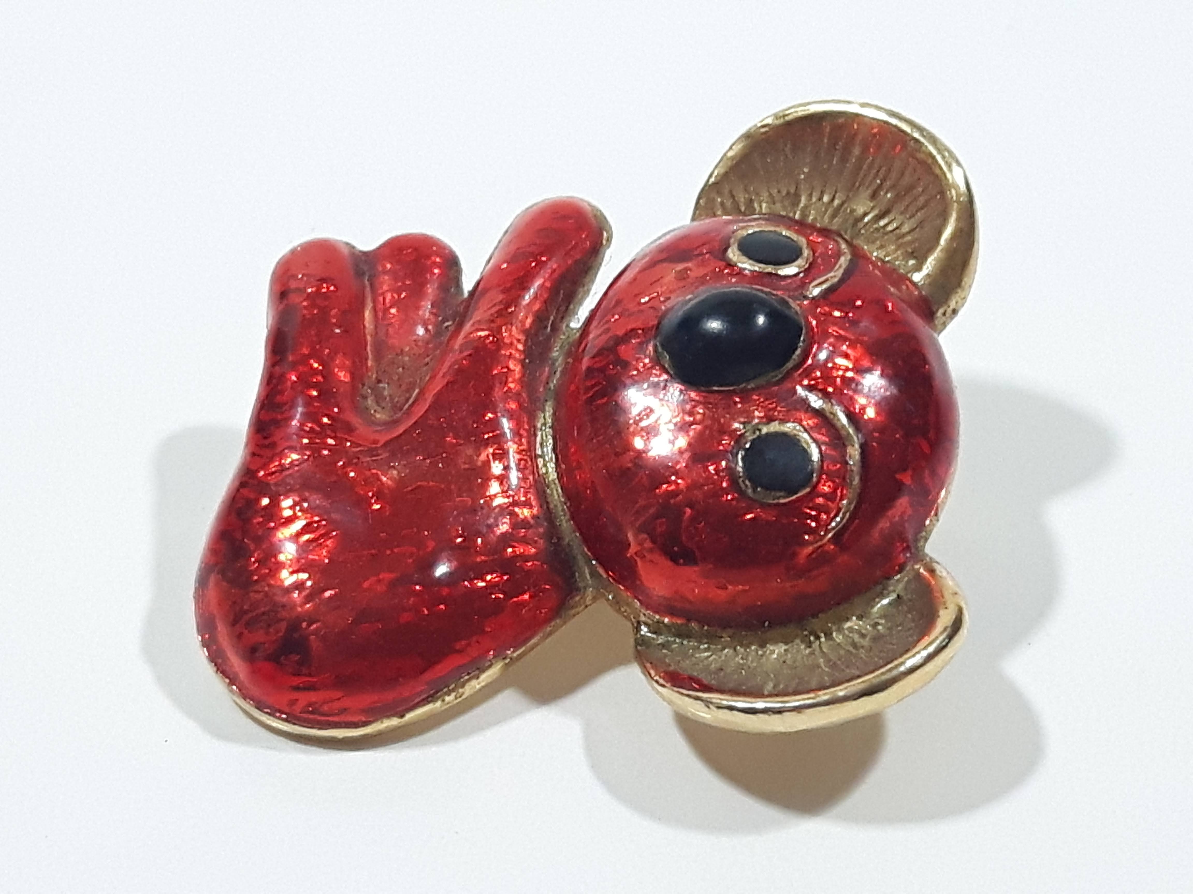 Vintage Koala Bear Red Enamel Painted Gold Tone Metal 1 1/4" Brooch Pin 3