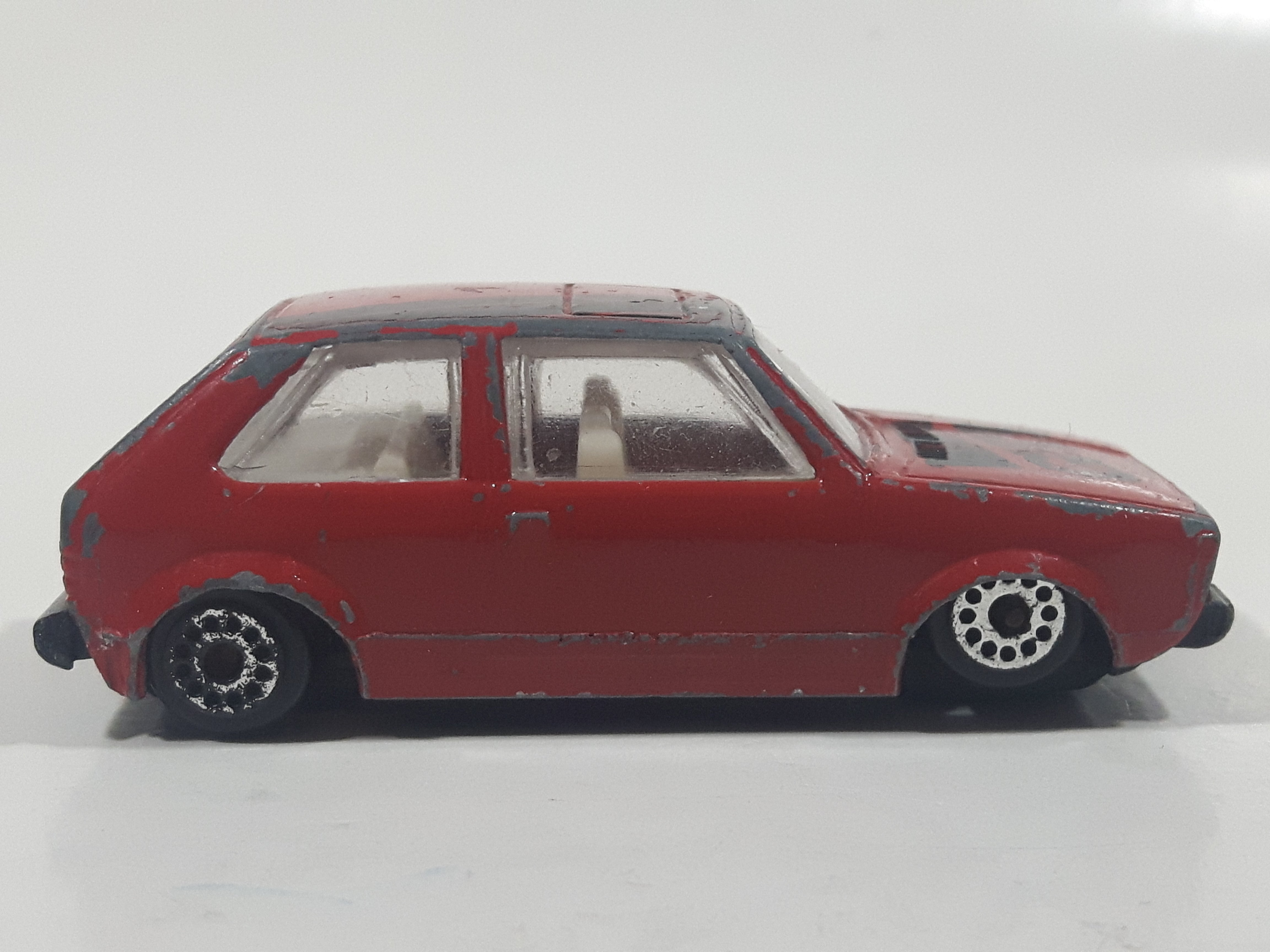 Rare Vintage Zee Toys Dyna Wheels D83 Volkswagen Golf GTI Red Die Cast Toy Car Vehicle 4