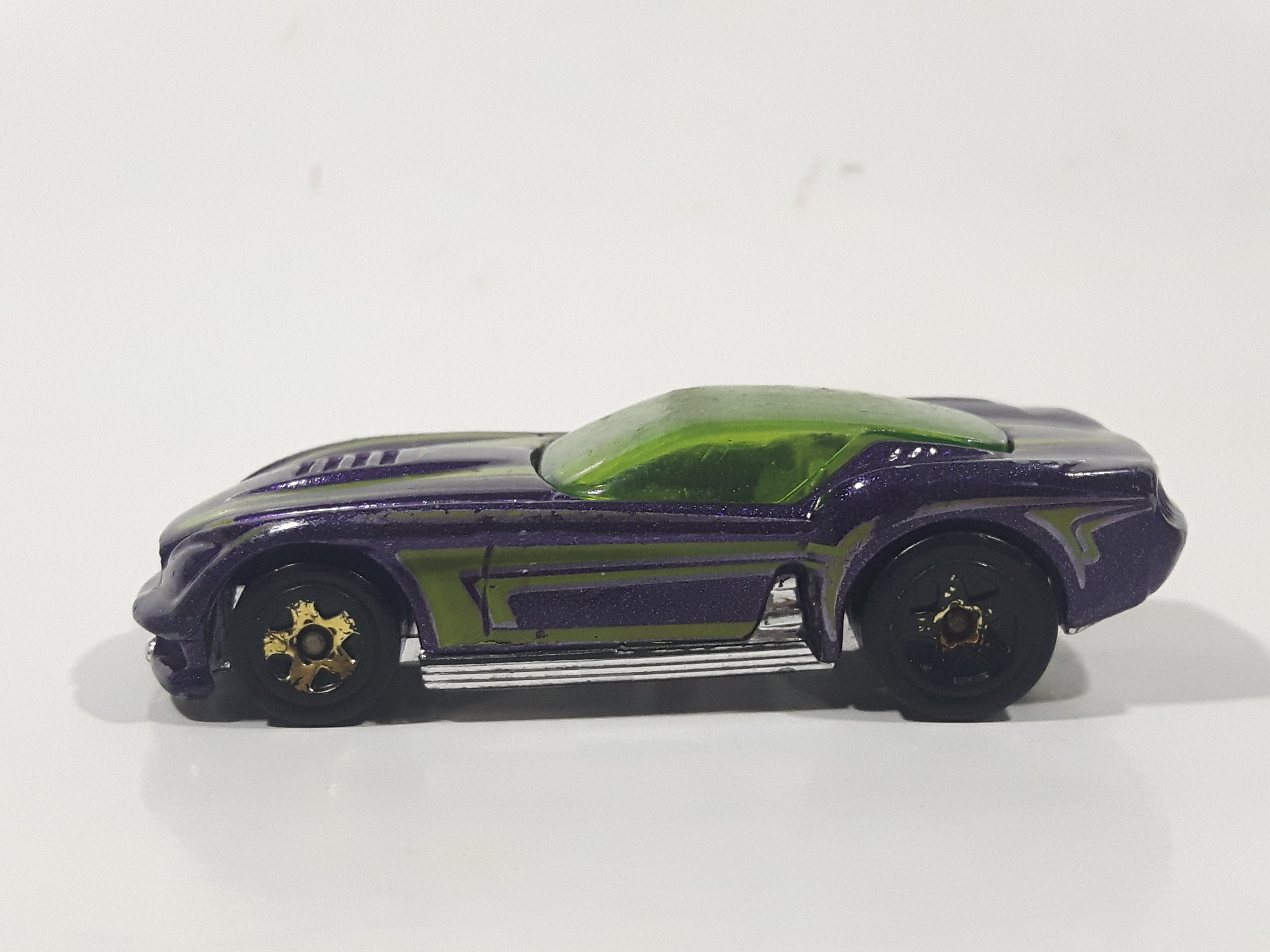 2009 Hot Wheels HW Designs Pony-Up Metallic Purple Die Cast Toy Car Vehicle 14
