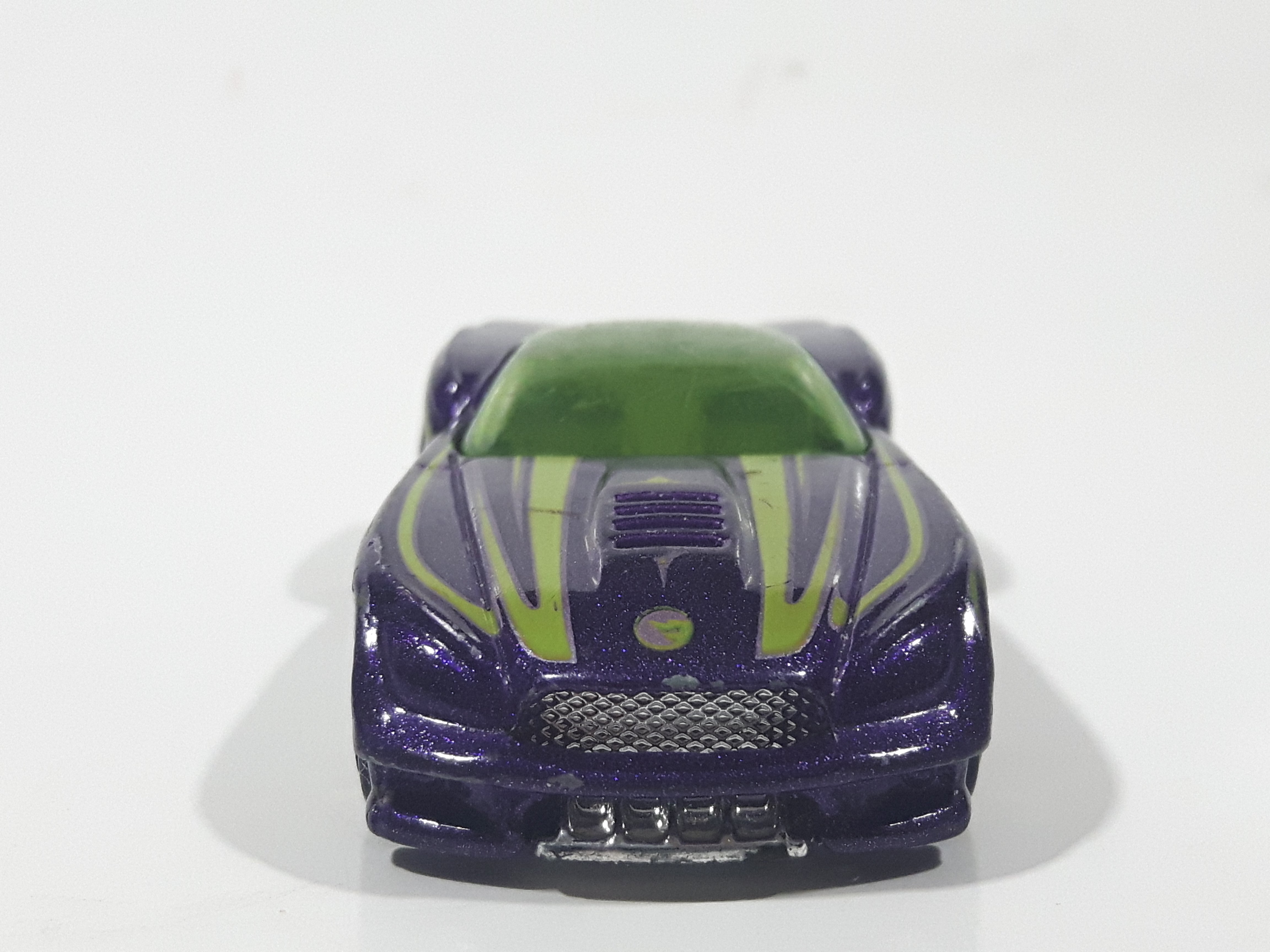 2009 Hot Wheels HW Designs Pony-Up Metallic Purple Die Cast Toy Car Vehicle 2