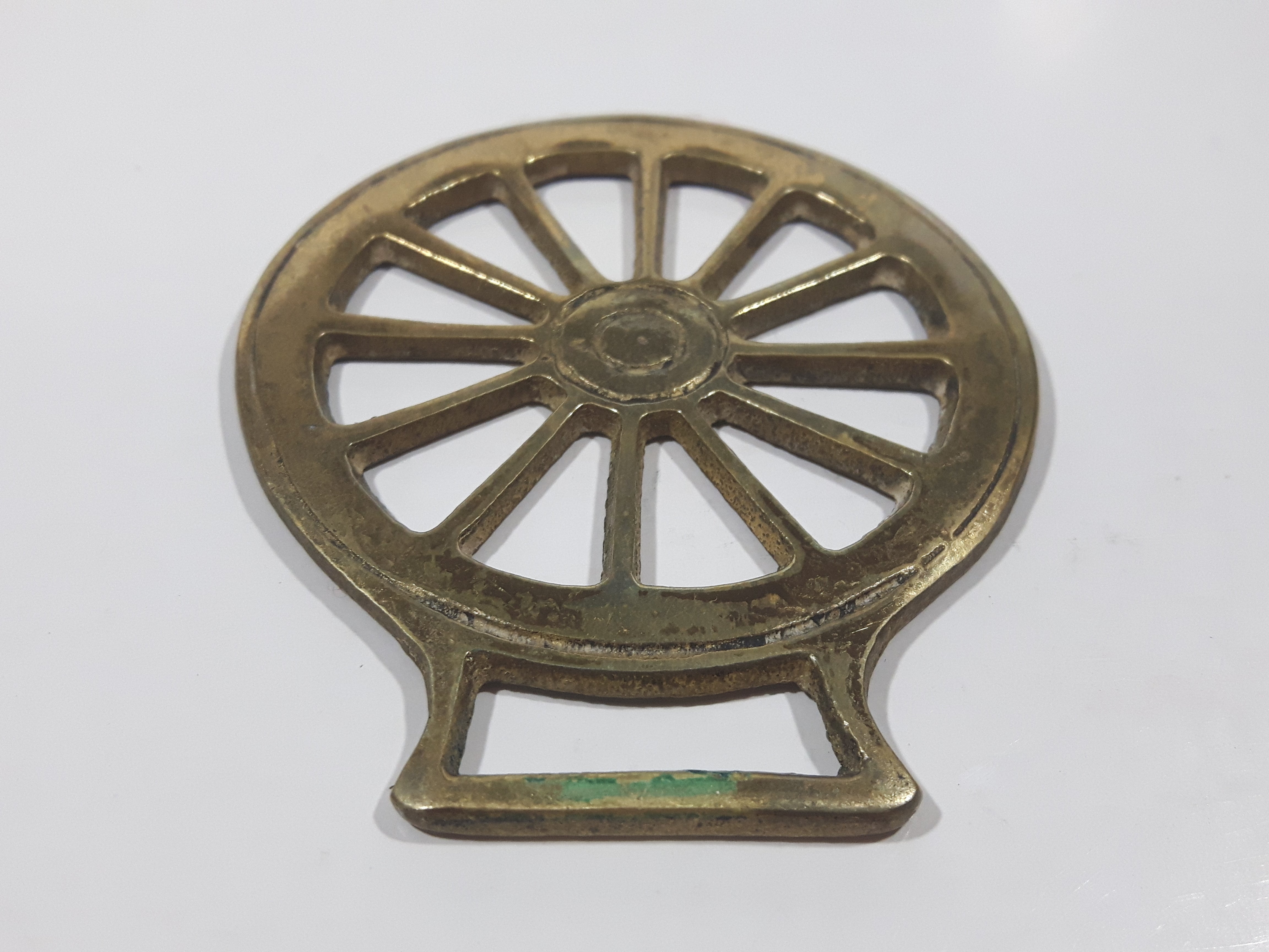 Antique Wagon Wheel Themed Horse Brass 2 3/4" x 3 1/4" 4