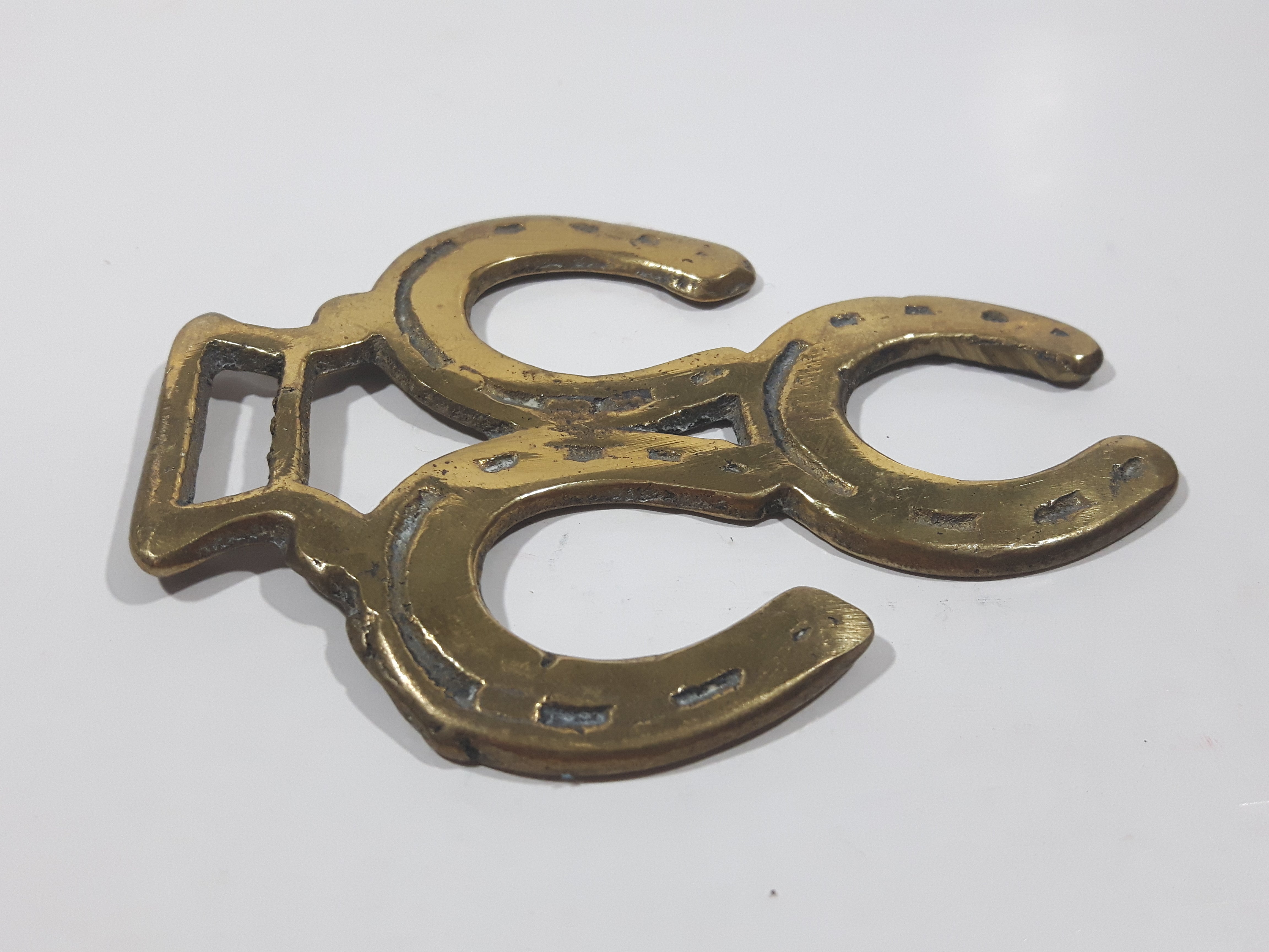 Antique Triple Horseshoe Themed Horse Brass 3" x 3 3/4" 5