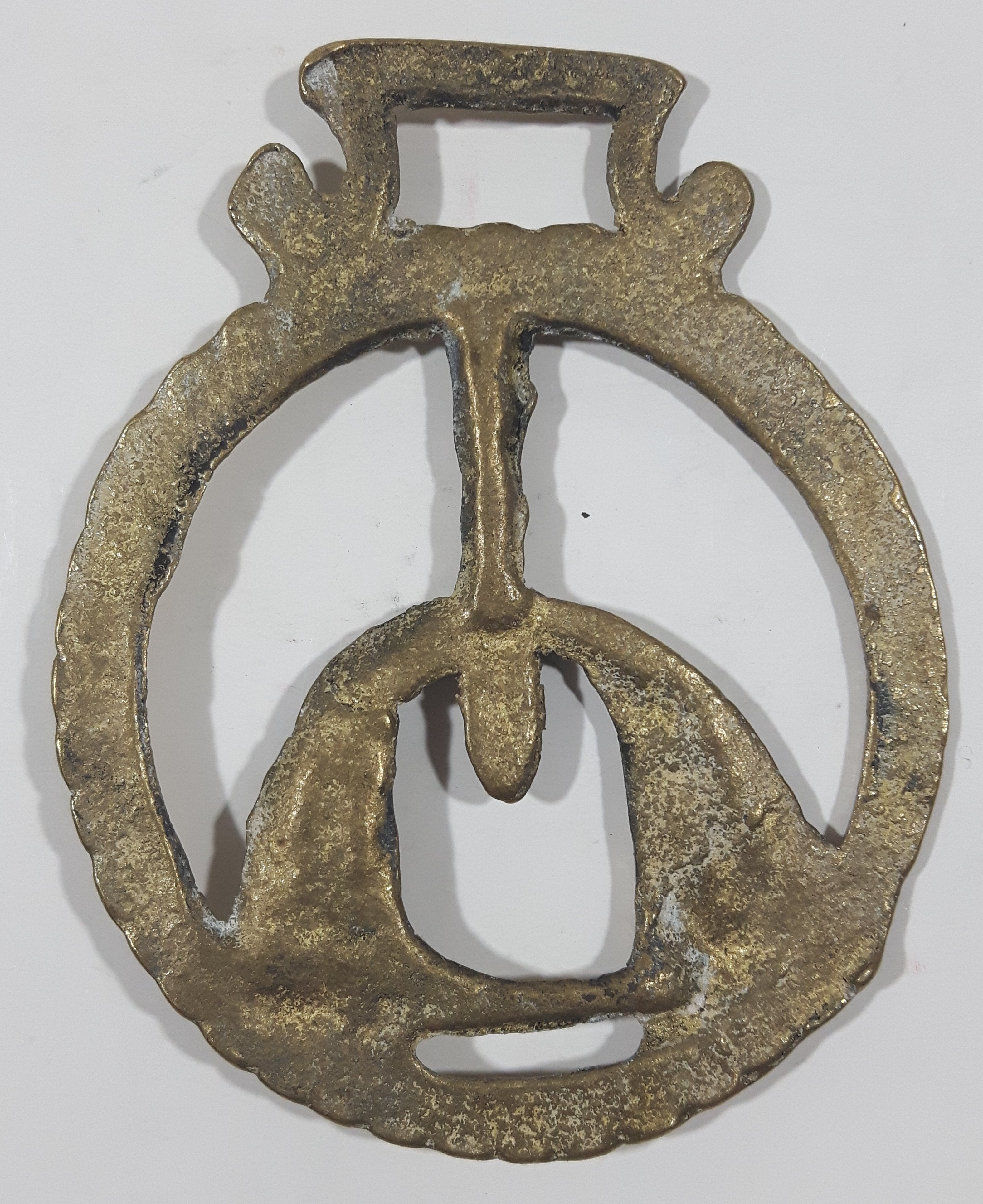 Antique New Forest King Rufus Stirrup Horse Brass 3" x 3 5/8" 9