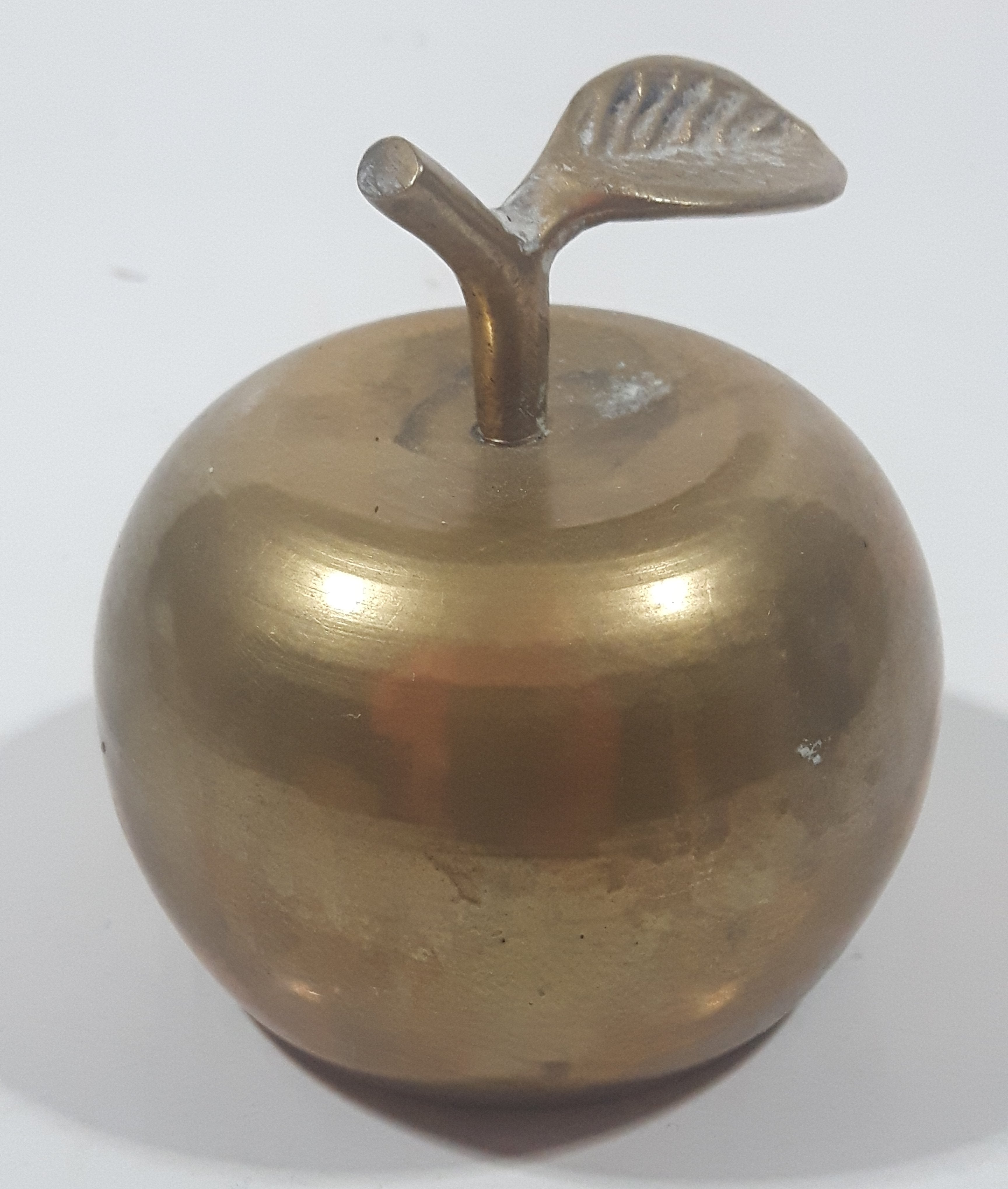 Vintage Brass Metal 2 3/8" Tall Apple with Leaf 7