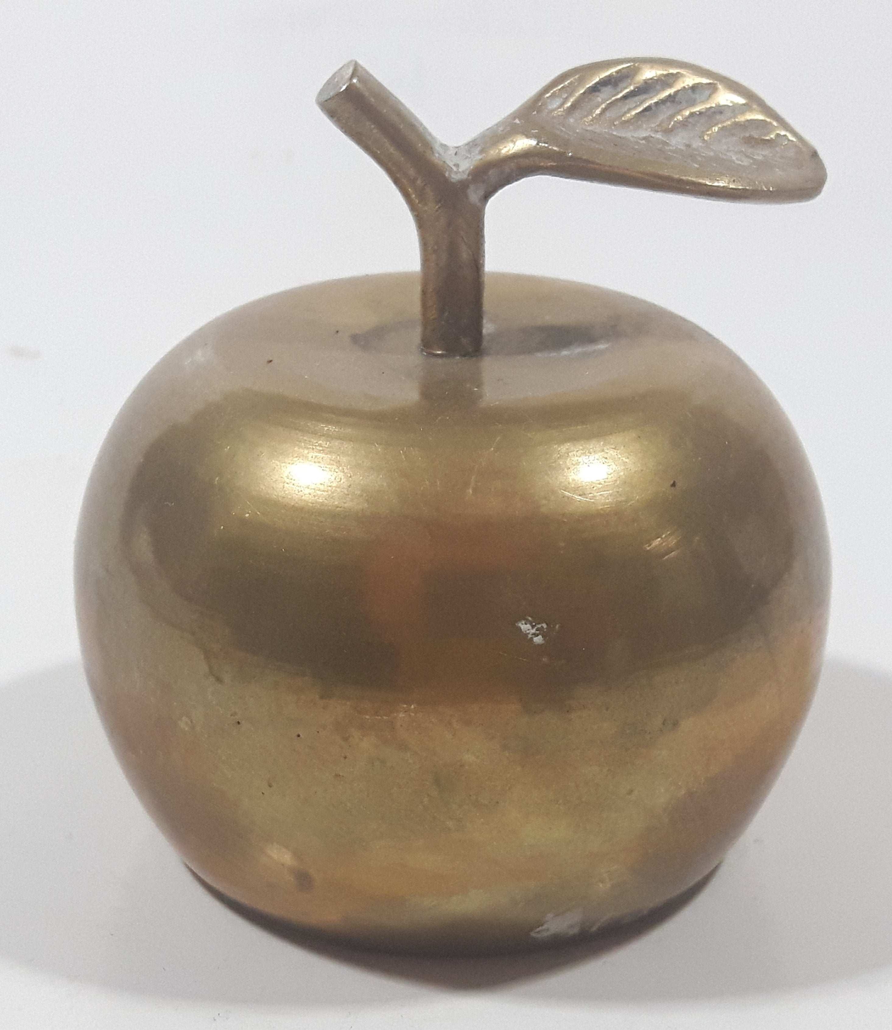Vintage Brass Metal 2 3/8" Tall Apple with Leaf 9