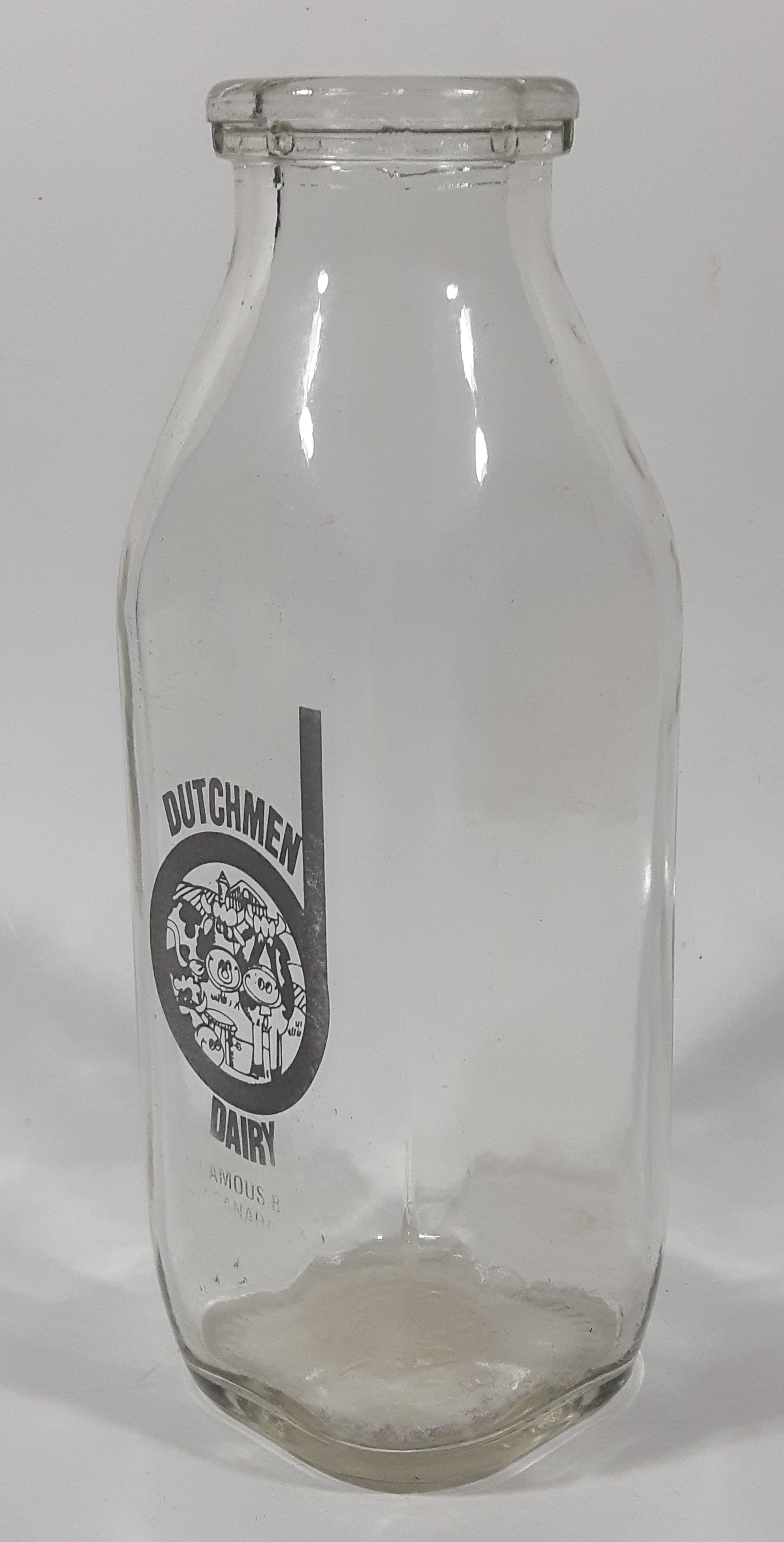 Vintage Dutchmen Dairy 7 1/2" Tall Glass Milk Bottle Sicamous BC Canada 3