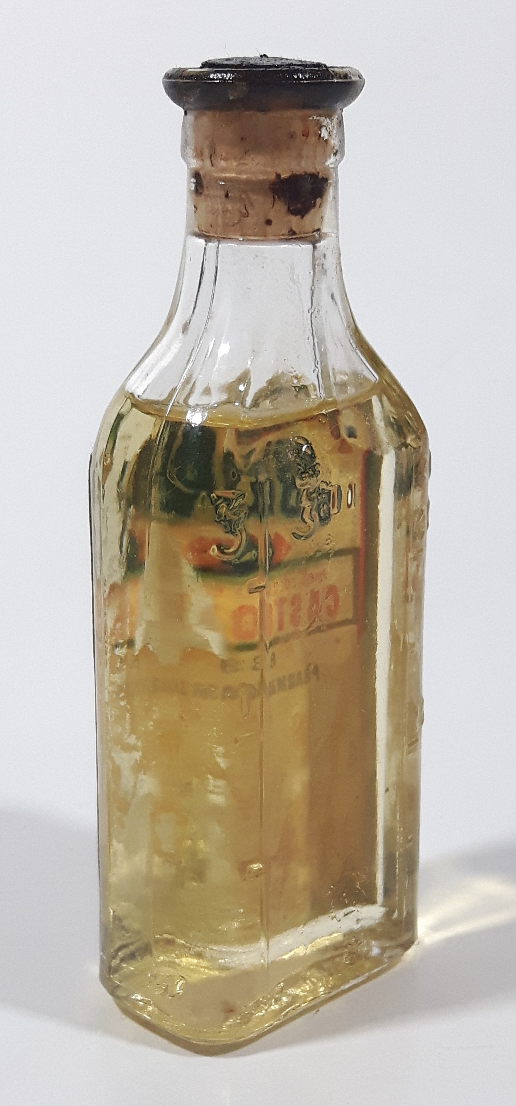 Antique Robinson & Webber Limited Winnipeg Packers Bottlers B.P. Pharmaceutical Goldex Gold Pure Cold Drawn London Castor Oil 4 1/2" Tall Glass Bottle with Cork Still FULL 4