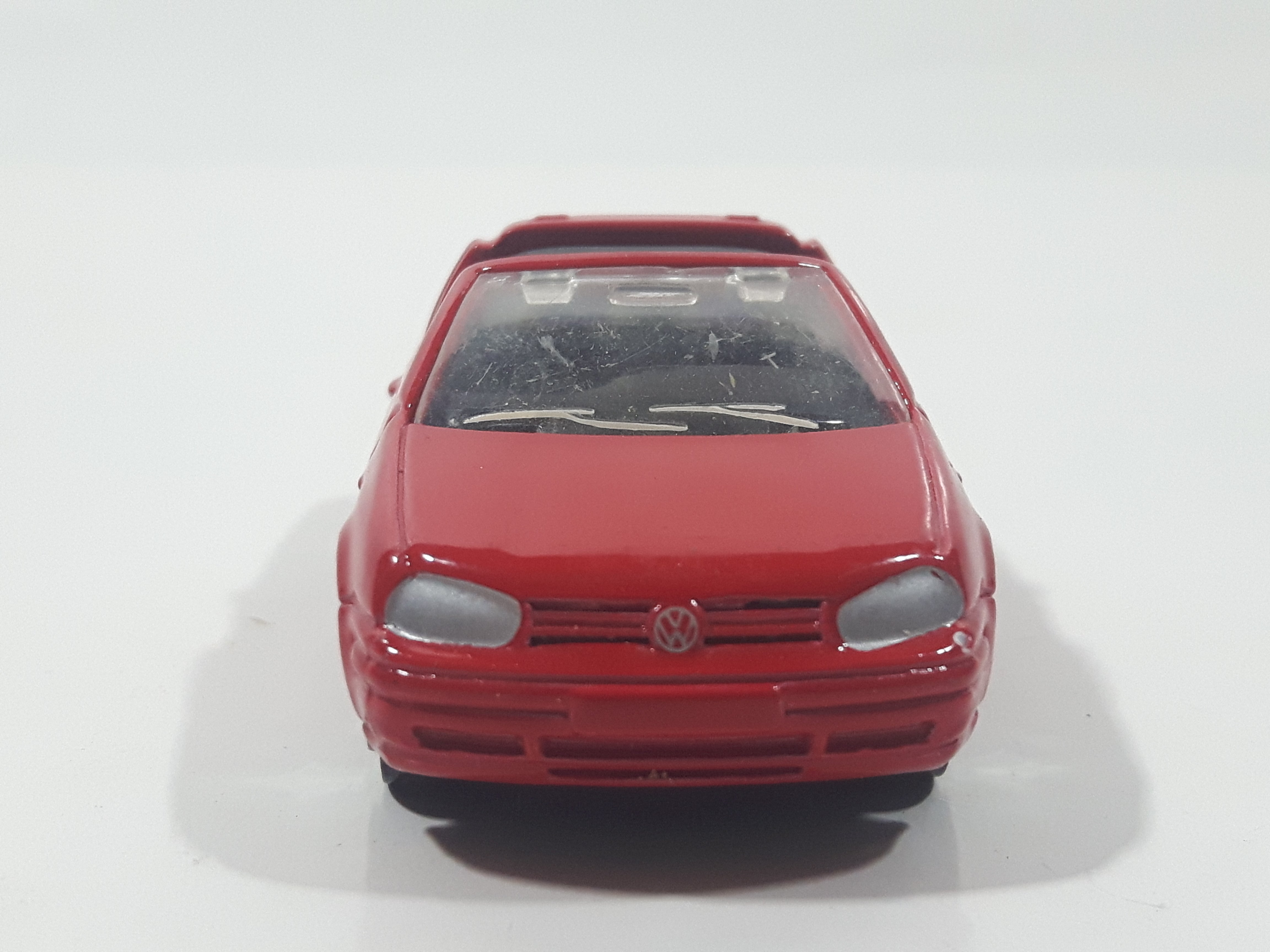 Maisto VW Golf GTI Convertible Red Die Cast Toy Car Vehicle 2
