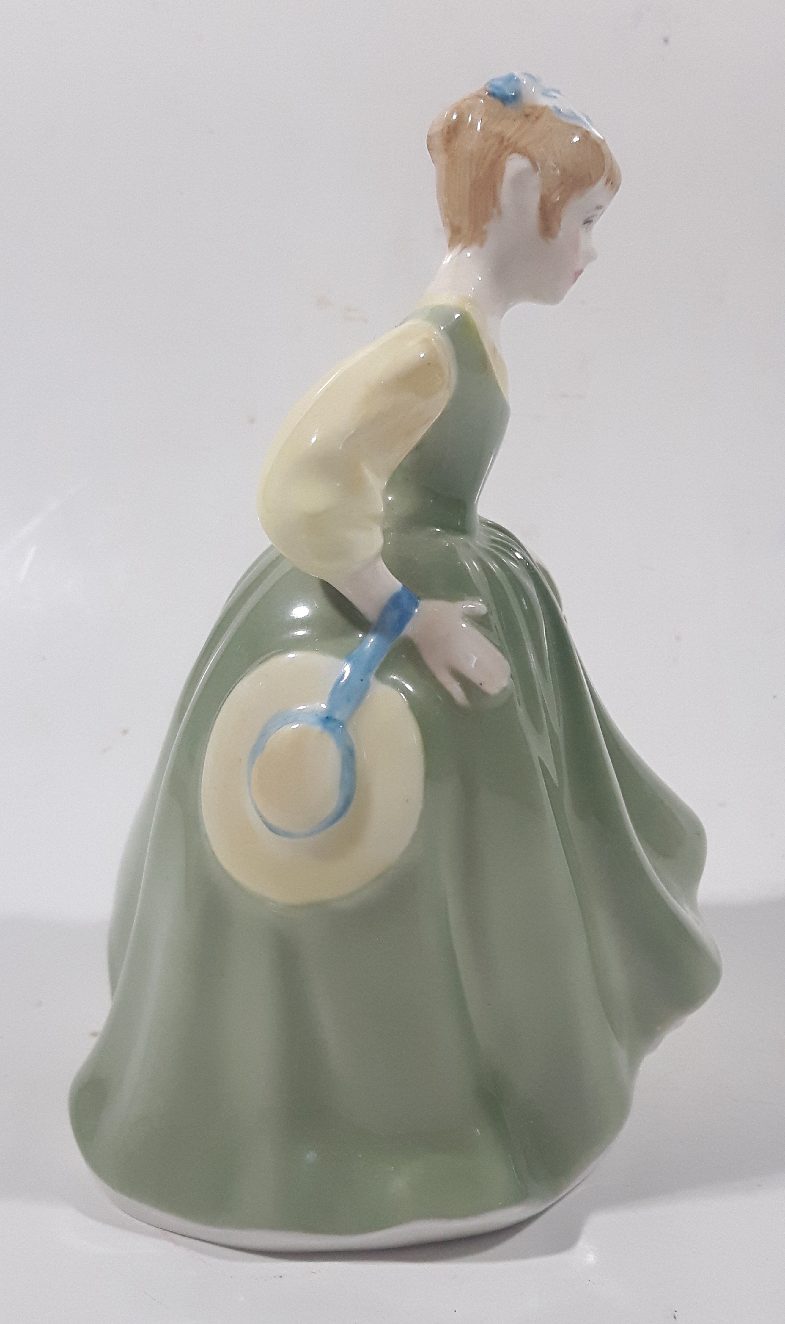 1966 Royal Doulton Fair Maiden 6" Tall Bone China Figurine H.N. 2211 7
