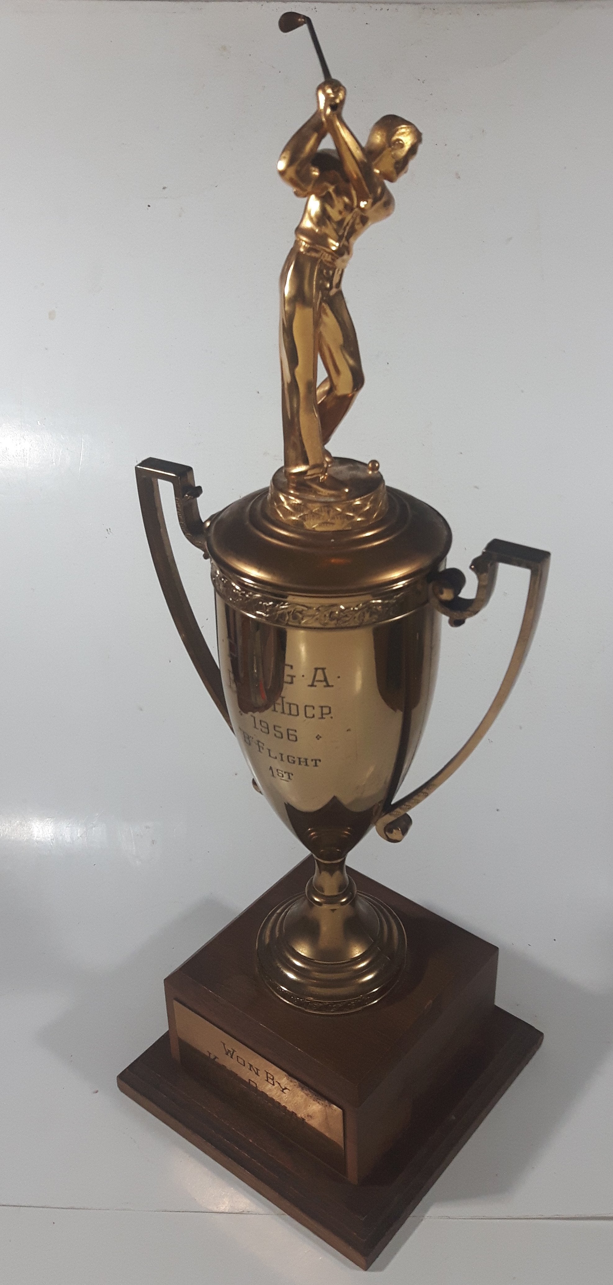 Vintage 1956 P.J.G.A. Fall HDCP "B" Flight 1st Won By Kaz Ochian 17 3/4" Tall Brass Golf Trophy with Wood Base 2