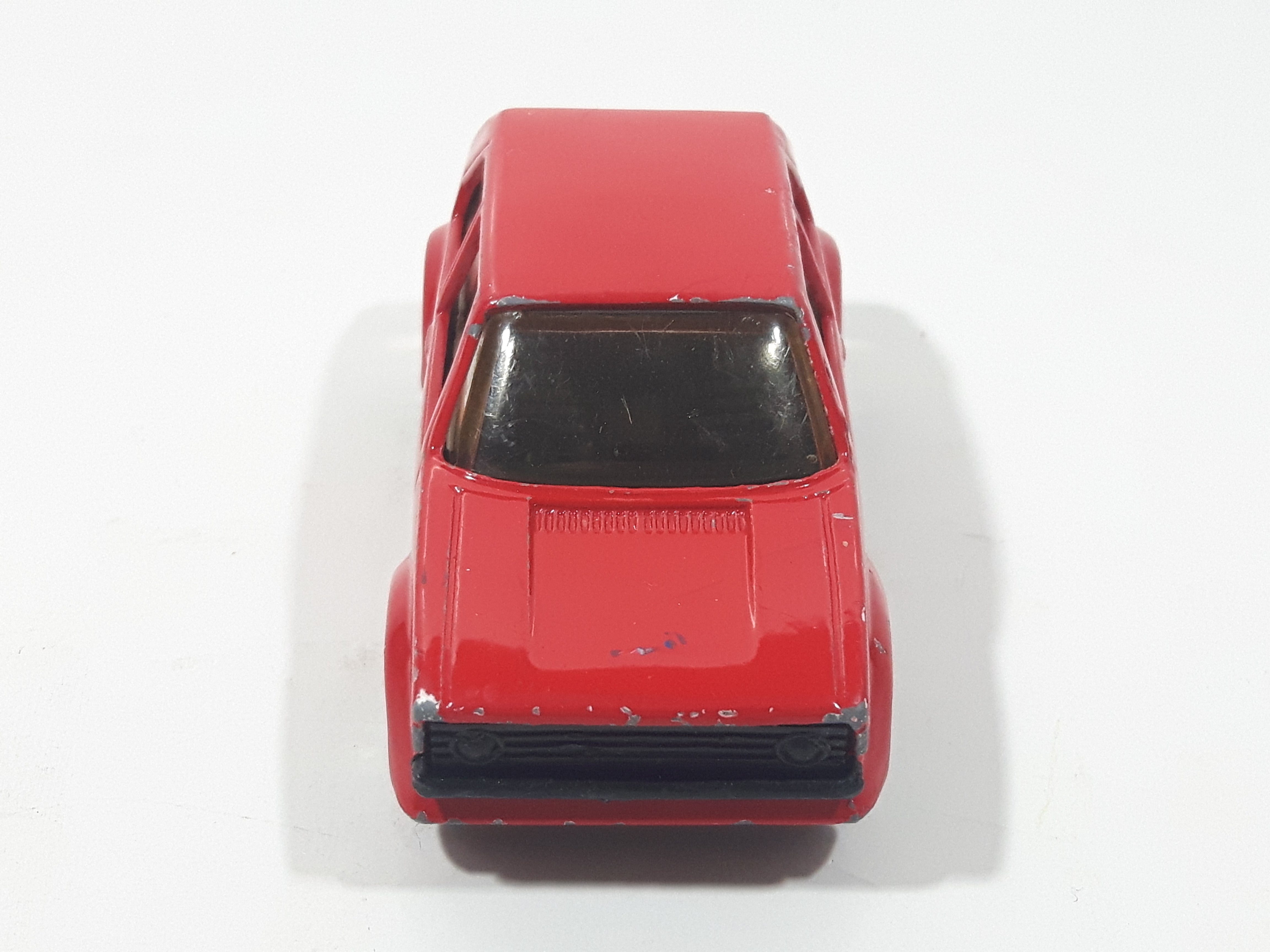 Maisto VW Golf GTI Mr. Pizza Red Die Cast Toy Car Vehicle 10
