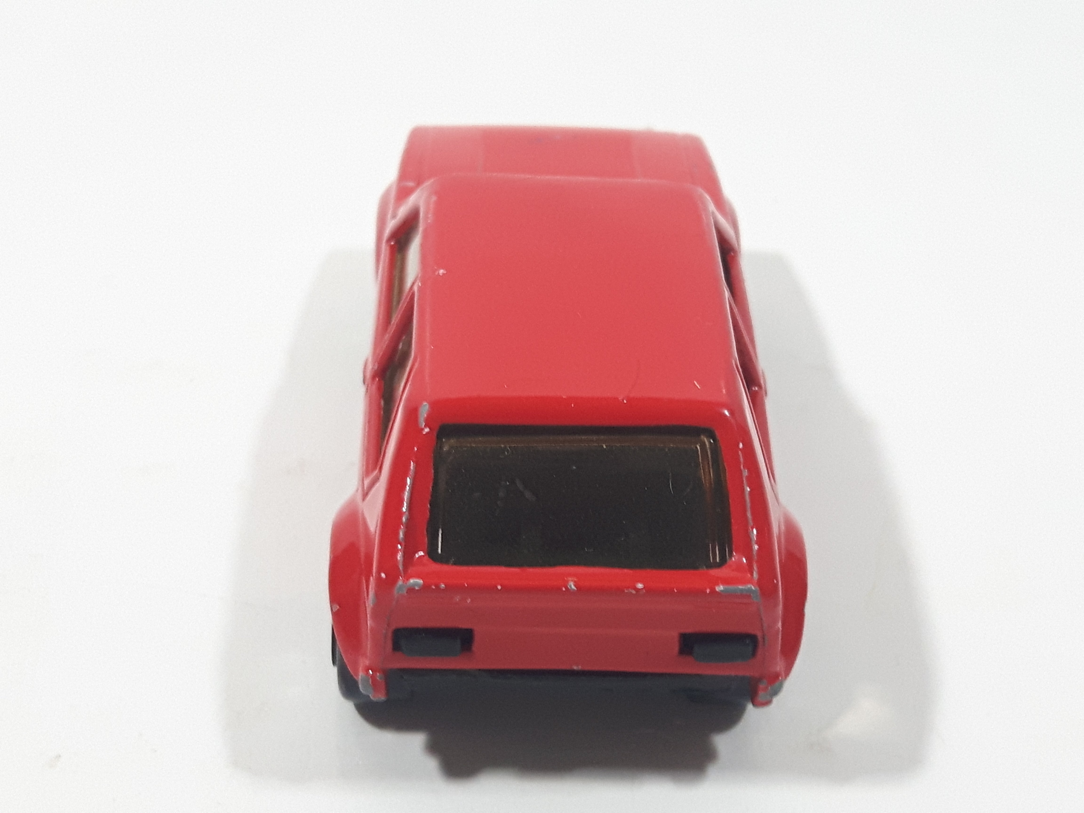 Maisto VW Golf GTI Mr. Pizza Red Die Cast Toy Car Vehicle 11