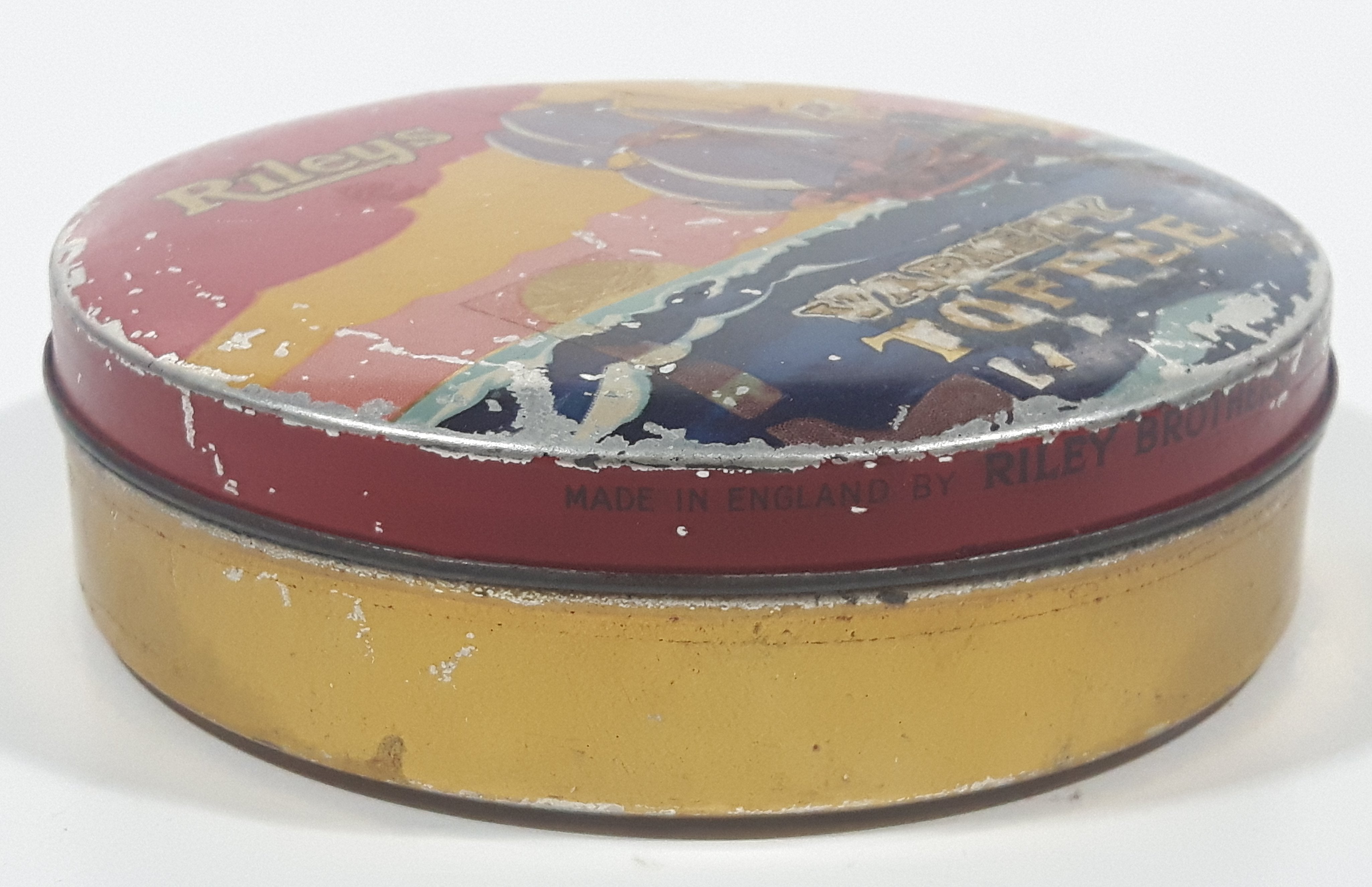 Vintage 1950s Riley's Variety Toffee Galleon Ship Boat Themed 5" Round Tin Metal Container 10