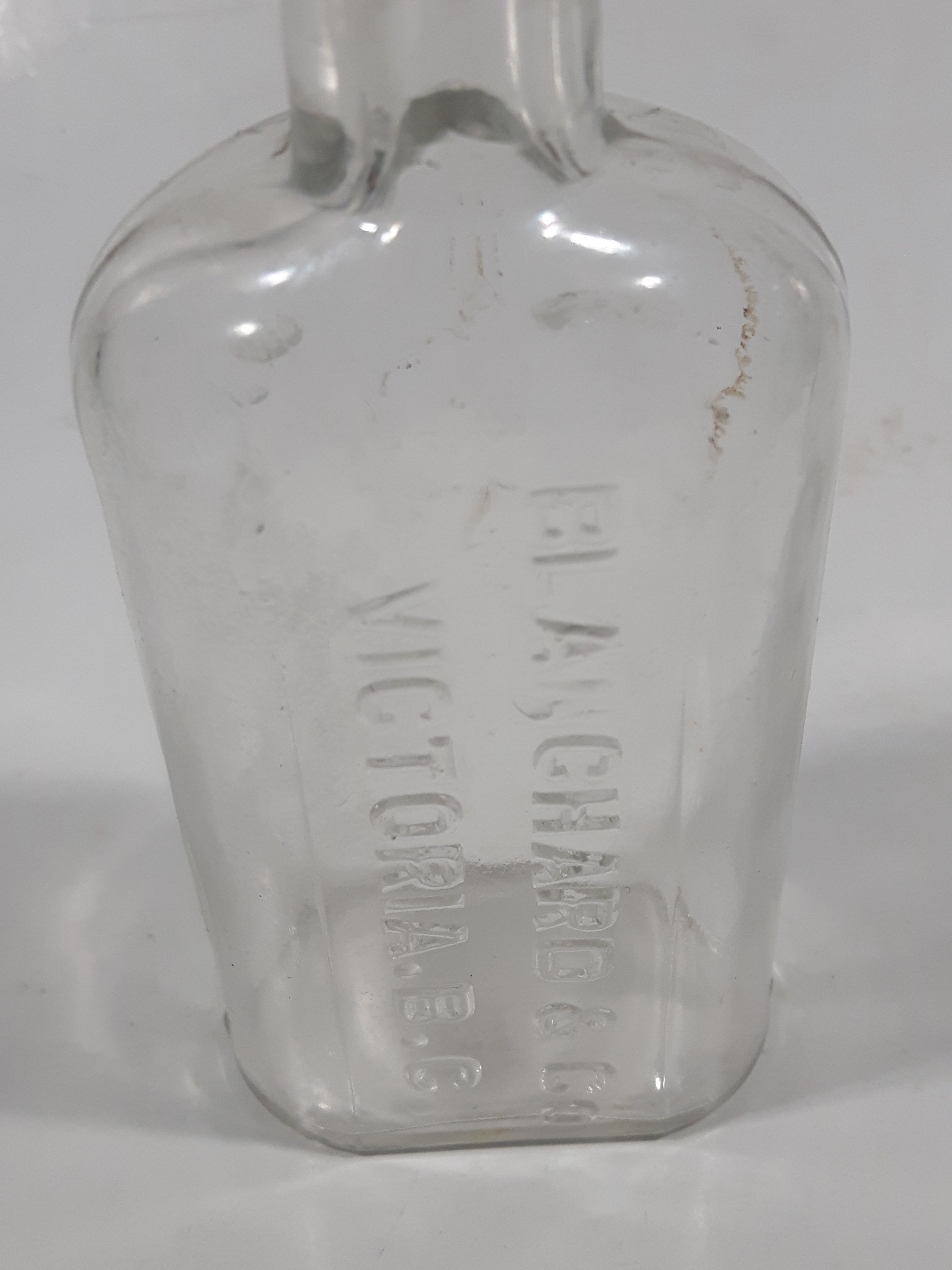 Antique Blanchard & Co Victoria, B.C. 4 3/4" Tall Embossed Lettering Glass Bottle 2