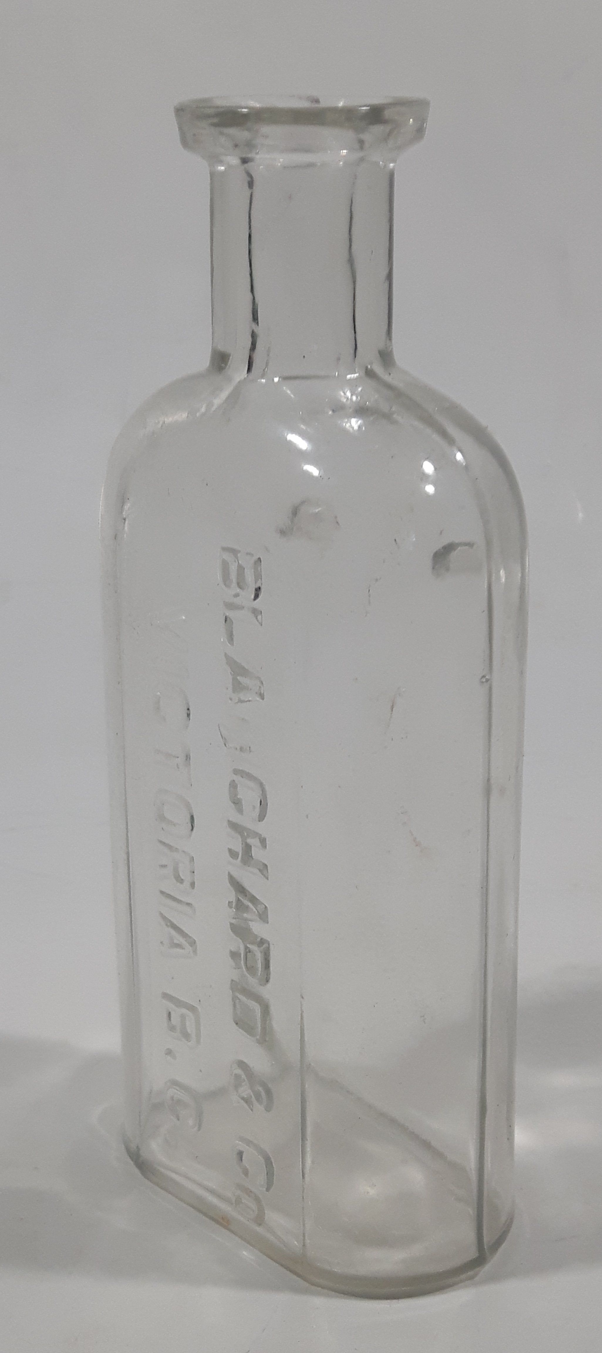 Antique Blanchard & Co Victoria, B.C. 4 3/4" Tall Embossed Lettering Glass Bottle 3