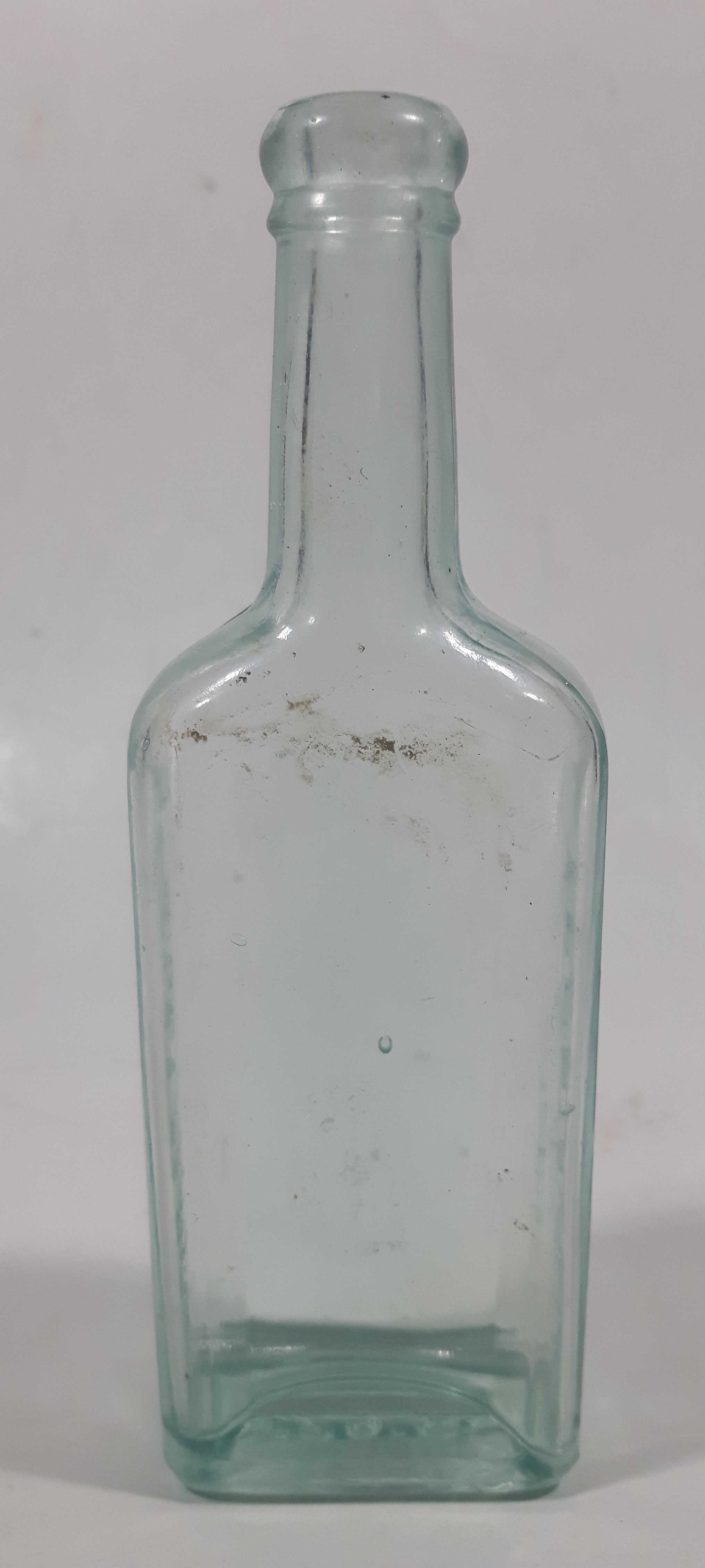 Antique 1890s Dr. S. Pitcher's Castoria 5 3/4" Tall Embossed Lettering Glass Bottle 13