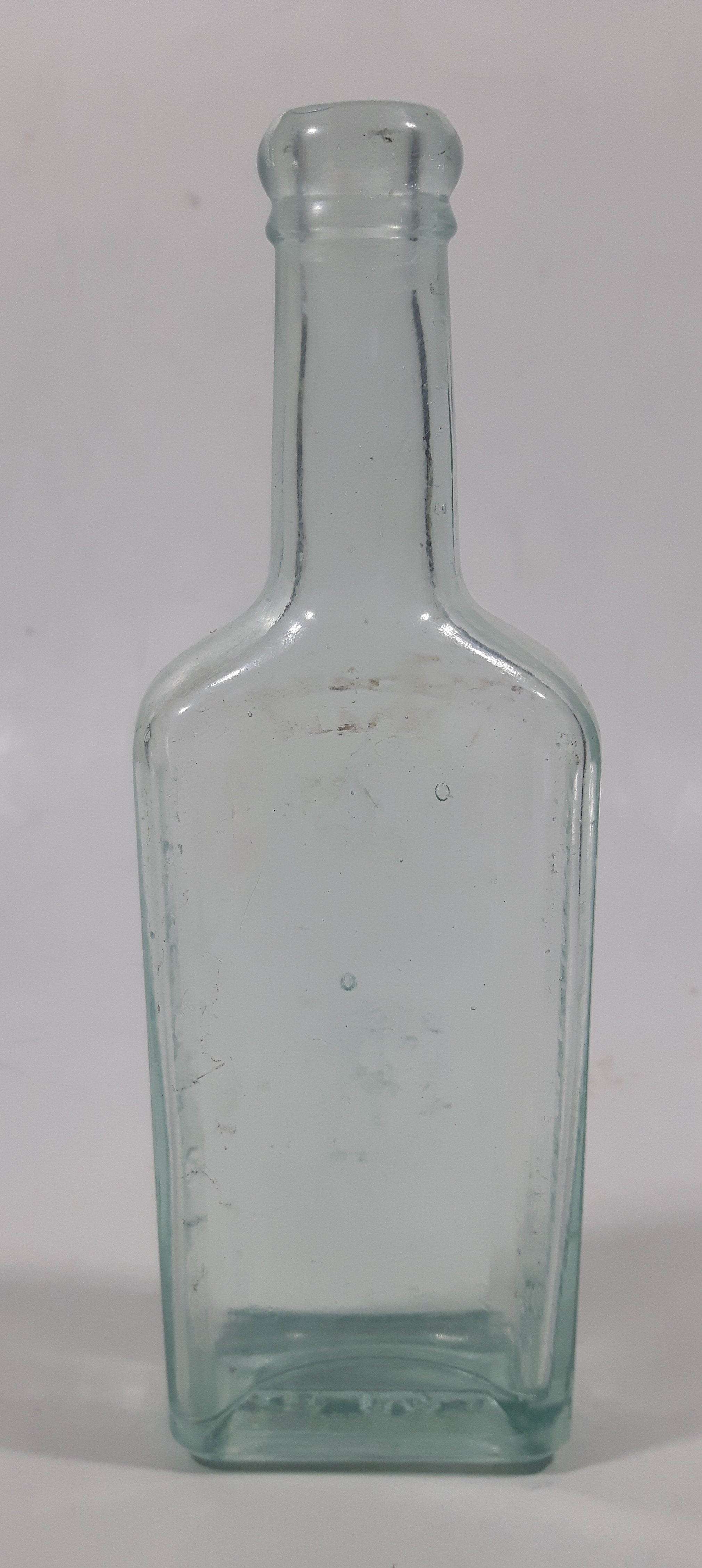 Antique 1890s Dr. S. Pitcher's Castoria 5 3/4" Tall Embossed Lettering Glass Bottle 4