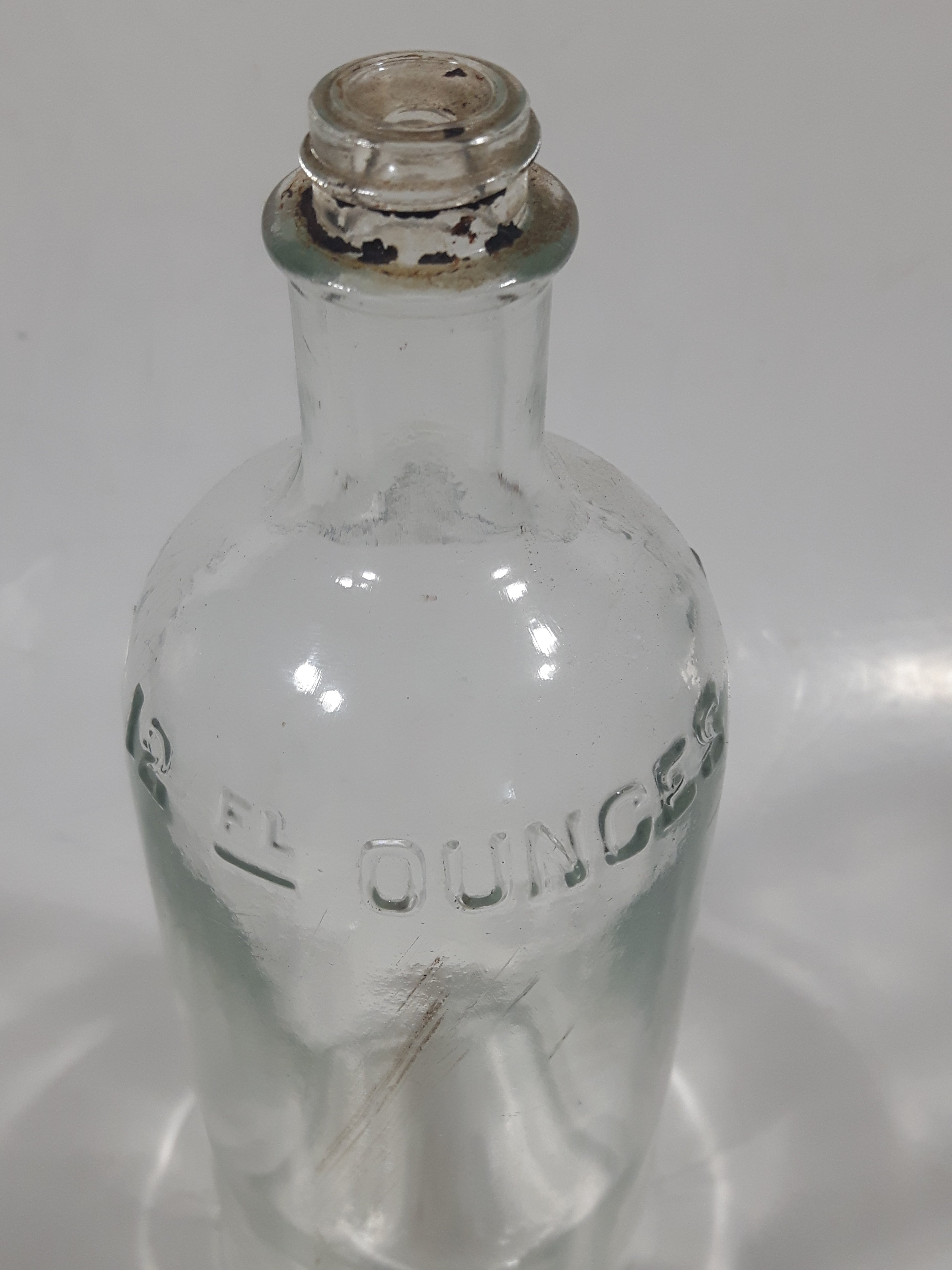 Antique W. F. Young Inc. Montreal Canada Absorbine Jr. 12 Fl Ounces Liniment 7 3/8" Tall Embossed Lettering Glass Bottle 8