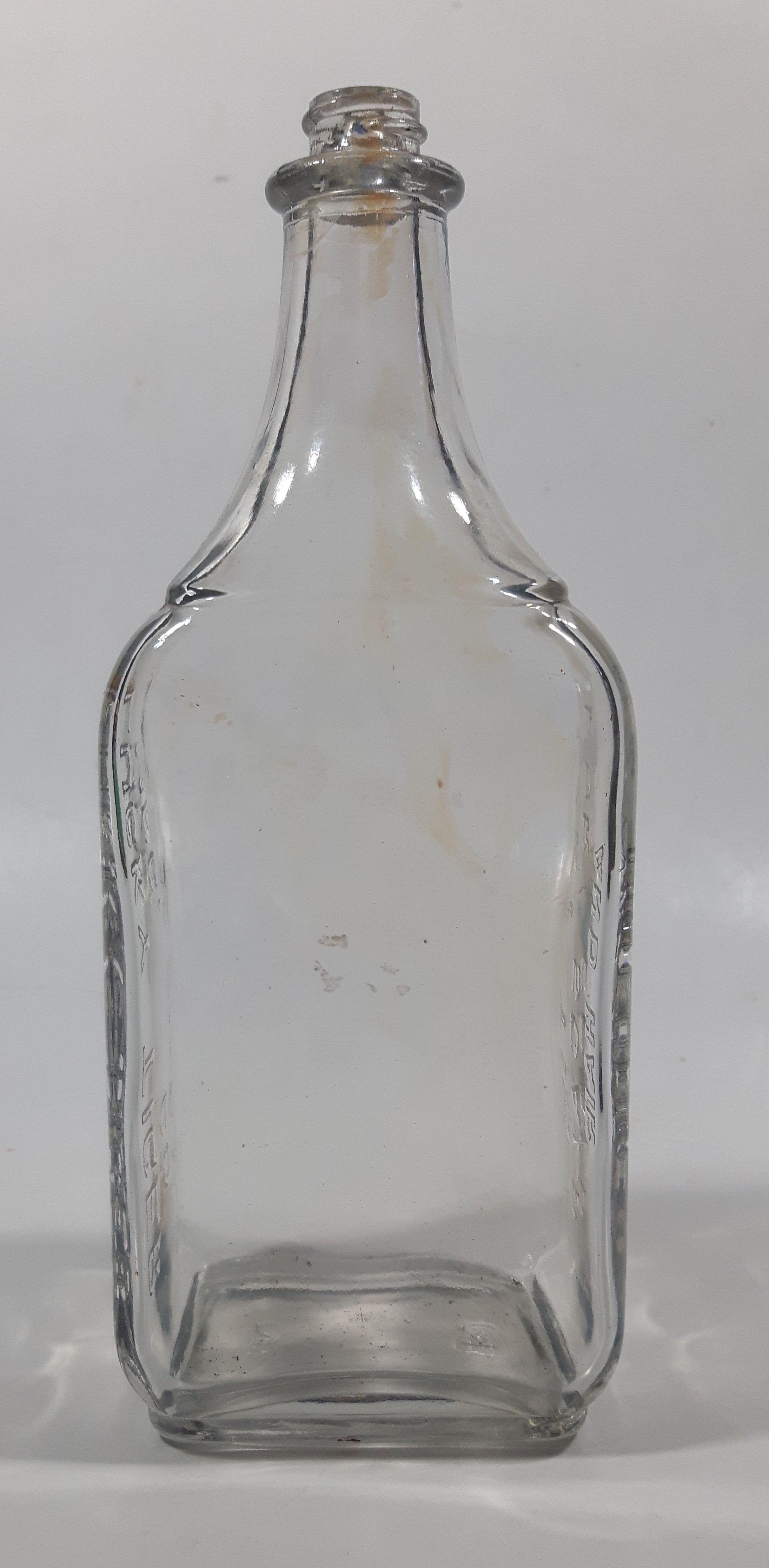 Antique Lucky Tiger Mfg. Co. Kansas City, Mo. For Scalp And Hair 7 1/2" Tall Embossed Lettering Glass Tonic Bottle 9
