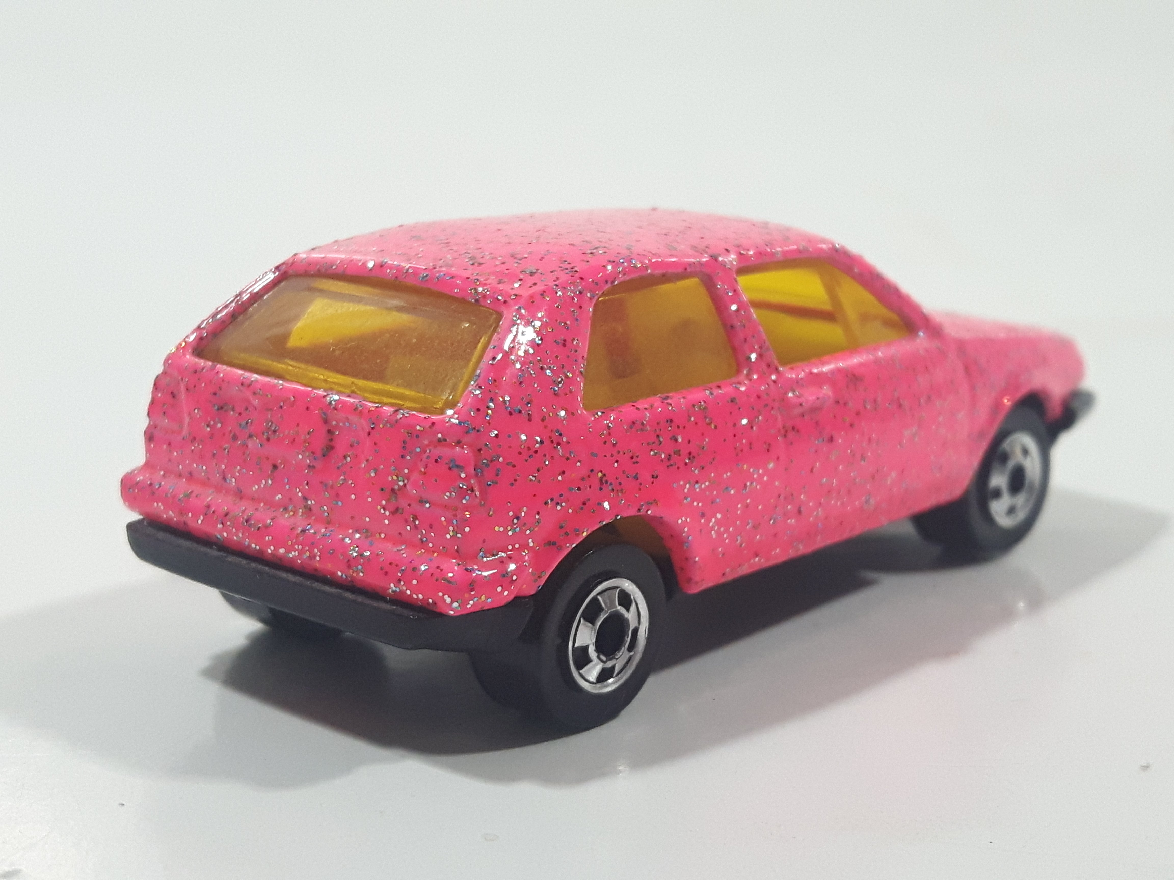 1992 Hot Wheels Volkswagen Golf Hot Pink Glitter Die Cast Toy Car Vehicle 5