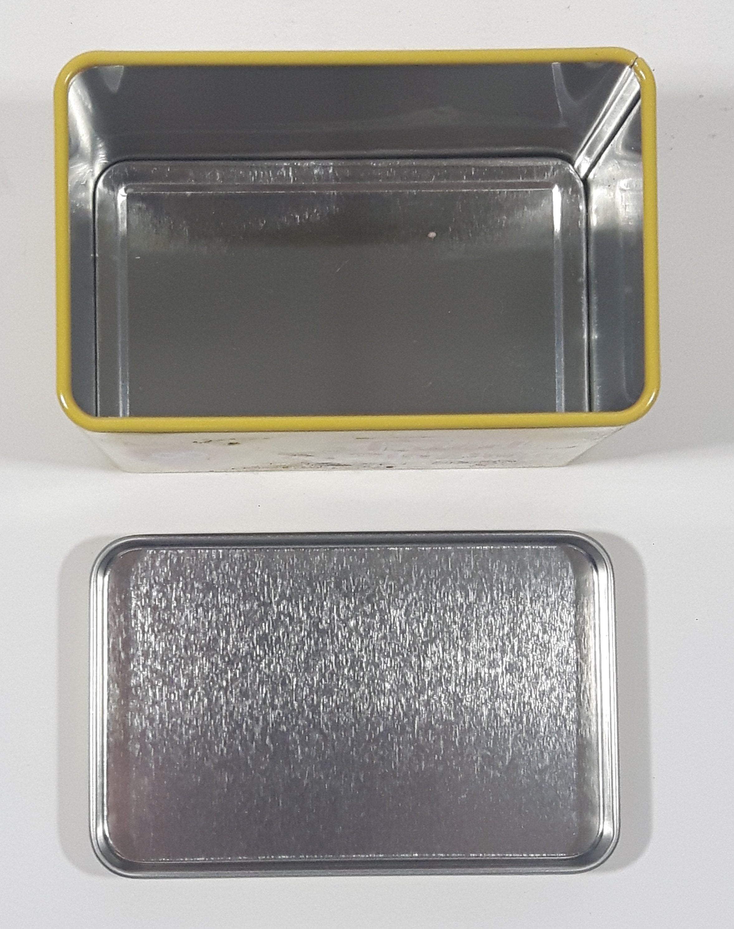 Archie McPhee Fried Chicken Candy "World's Finest Fowl Confection!" Small Tin Metal Container EMPTY 6